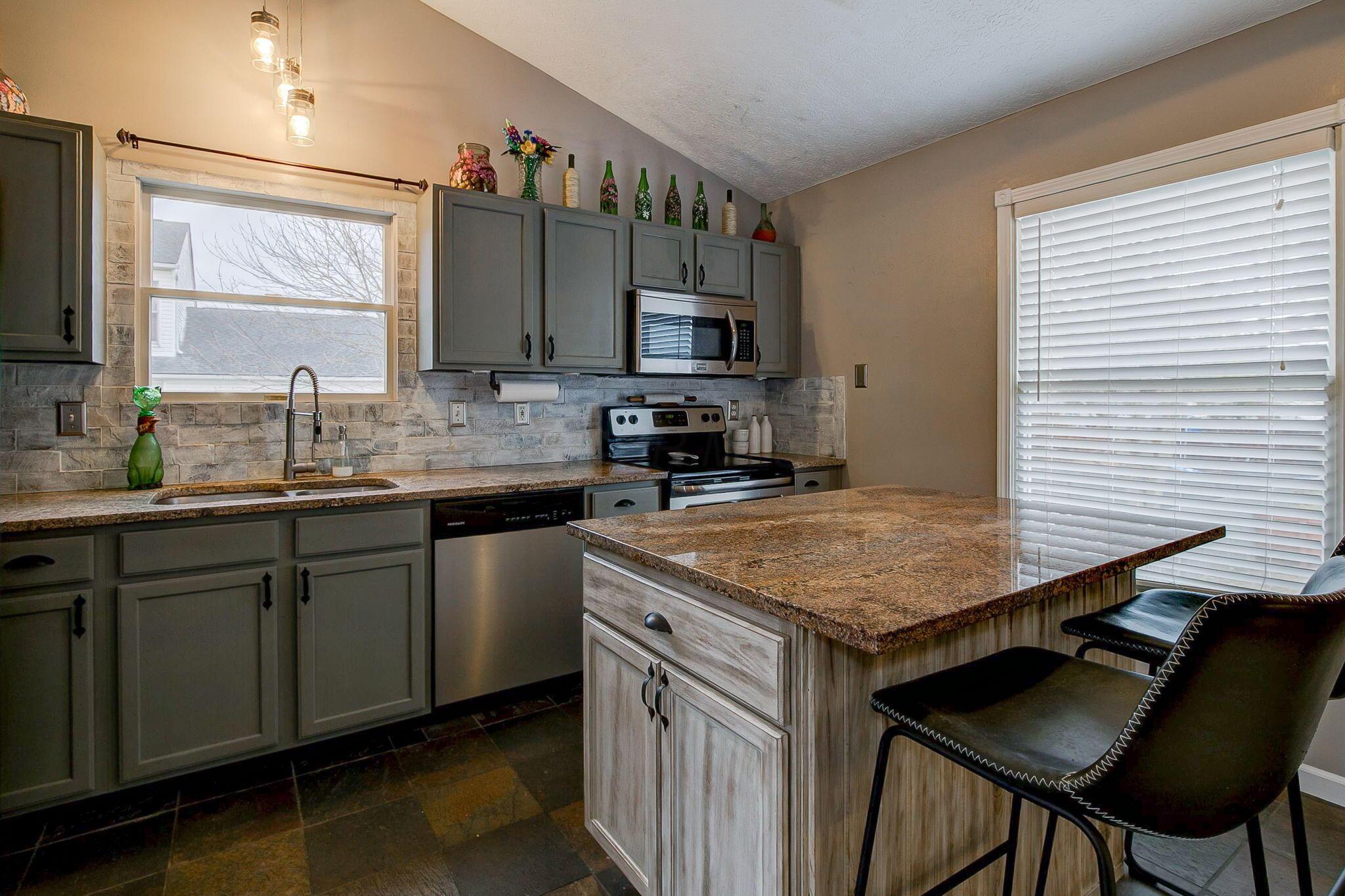 5653 English Rose Drive Property Photo 8