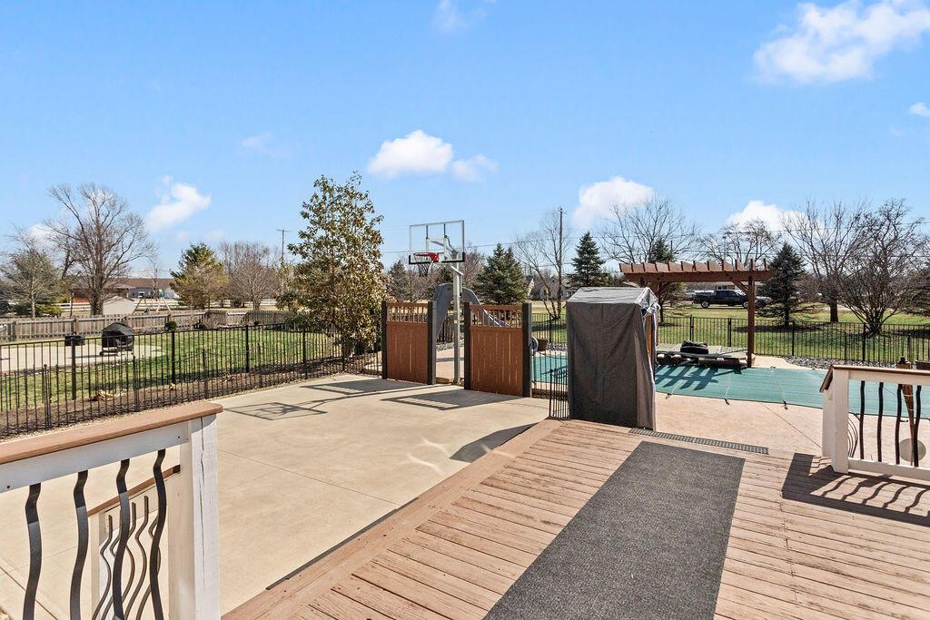 4325 Orangeberry Drive Property Photo 48