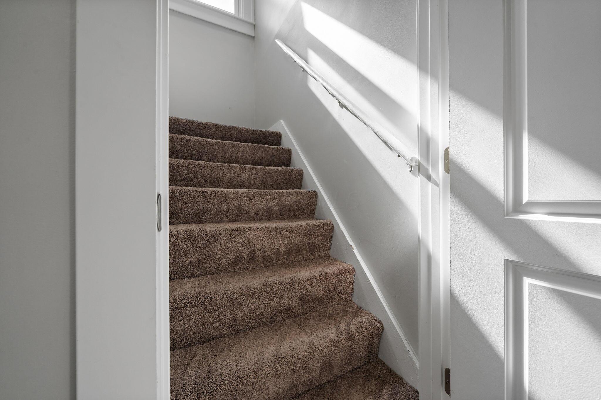 423 Saint Clair Avenue Property Photo 38