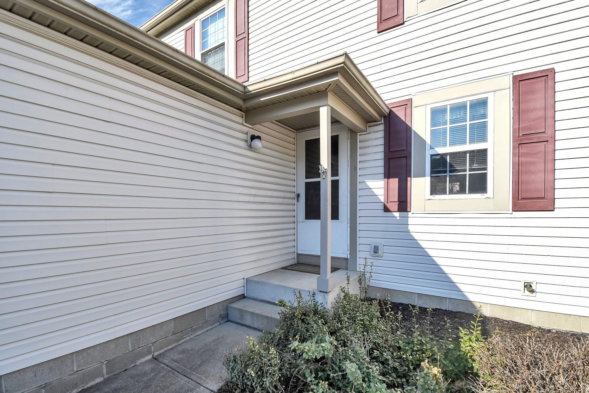 231 Macfalls Way, 86c Property Photo 3