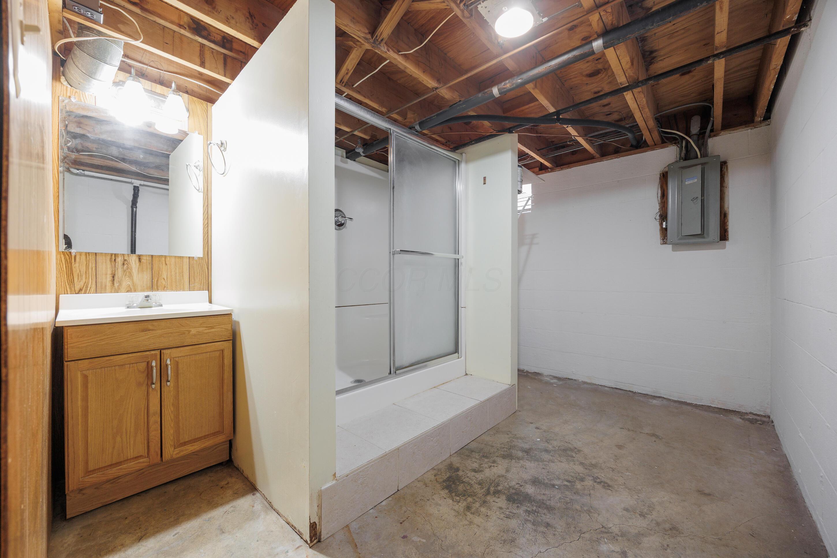 1858 Willoway Circle S Property Photo 29
