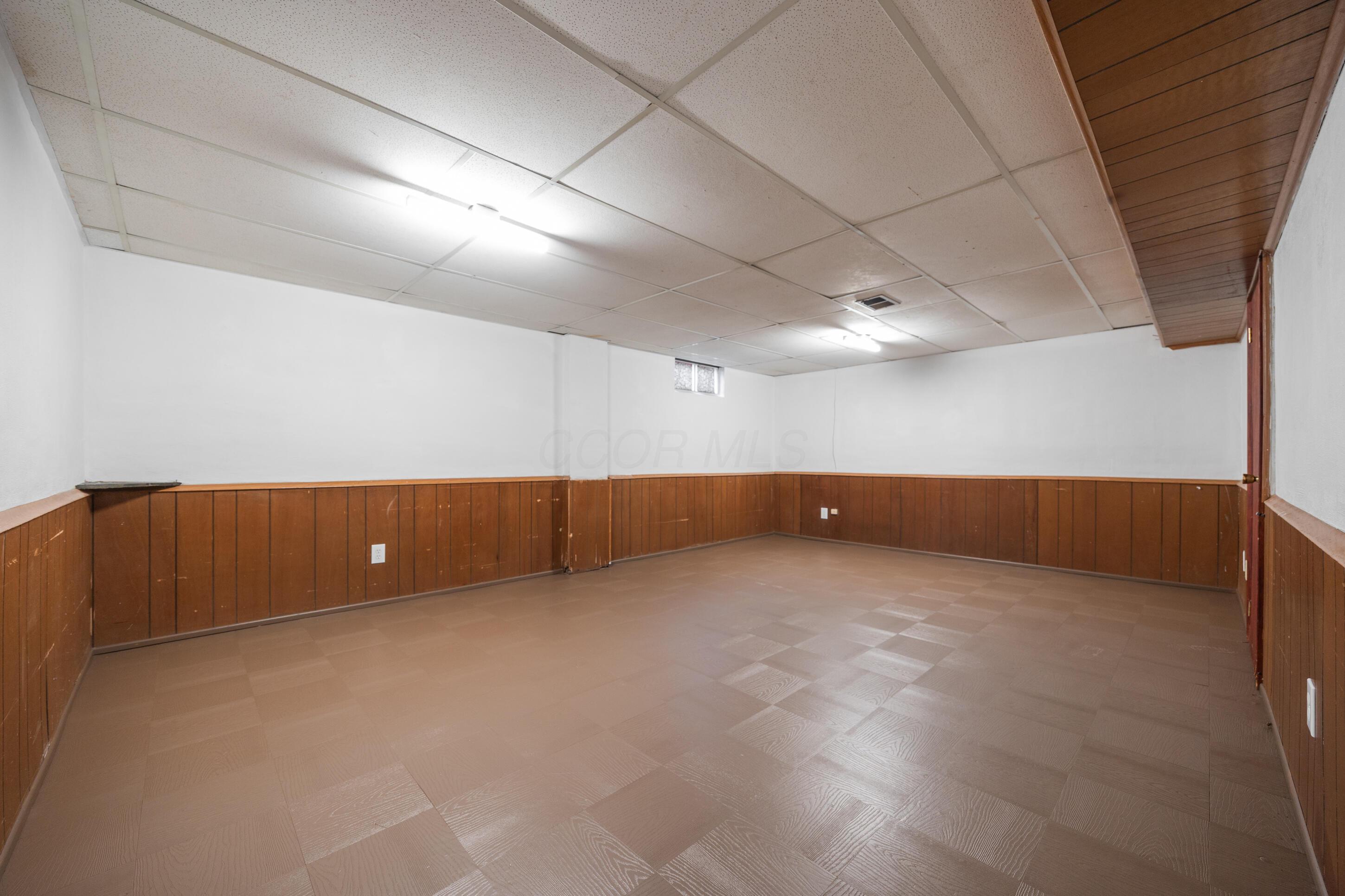 1858 Willoway Circle S Property Photo 32
