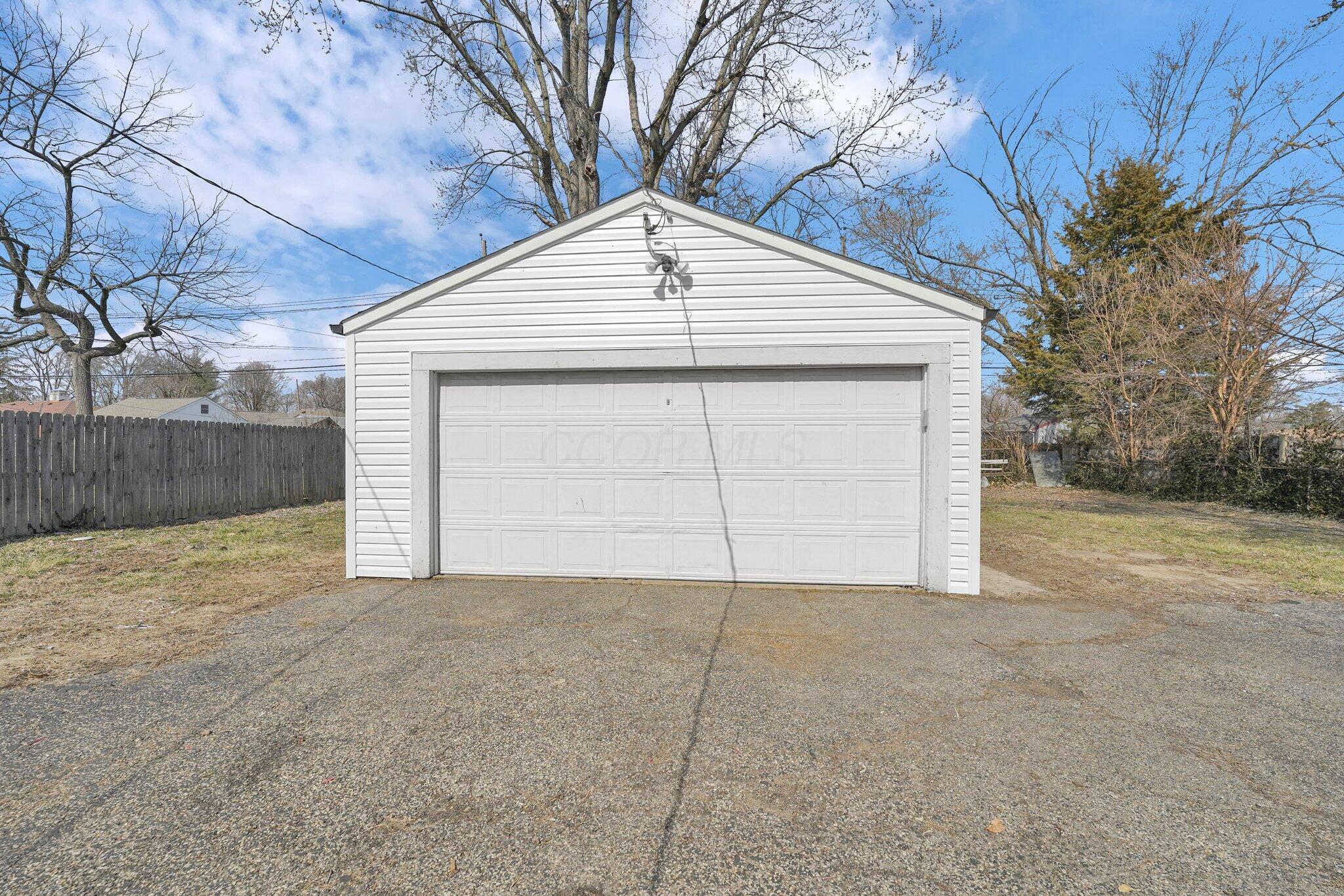 1670 Linnet Avenue Property Photo 17