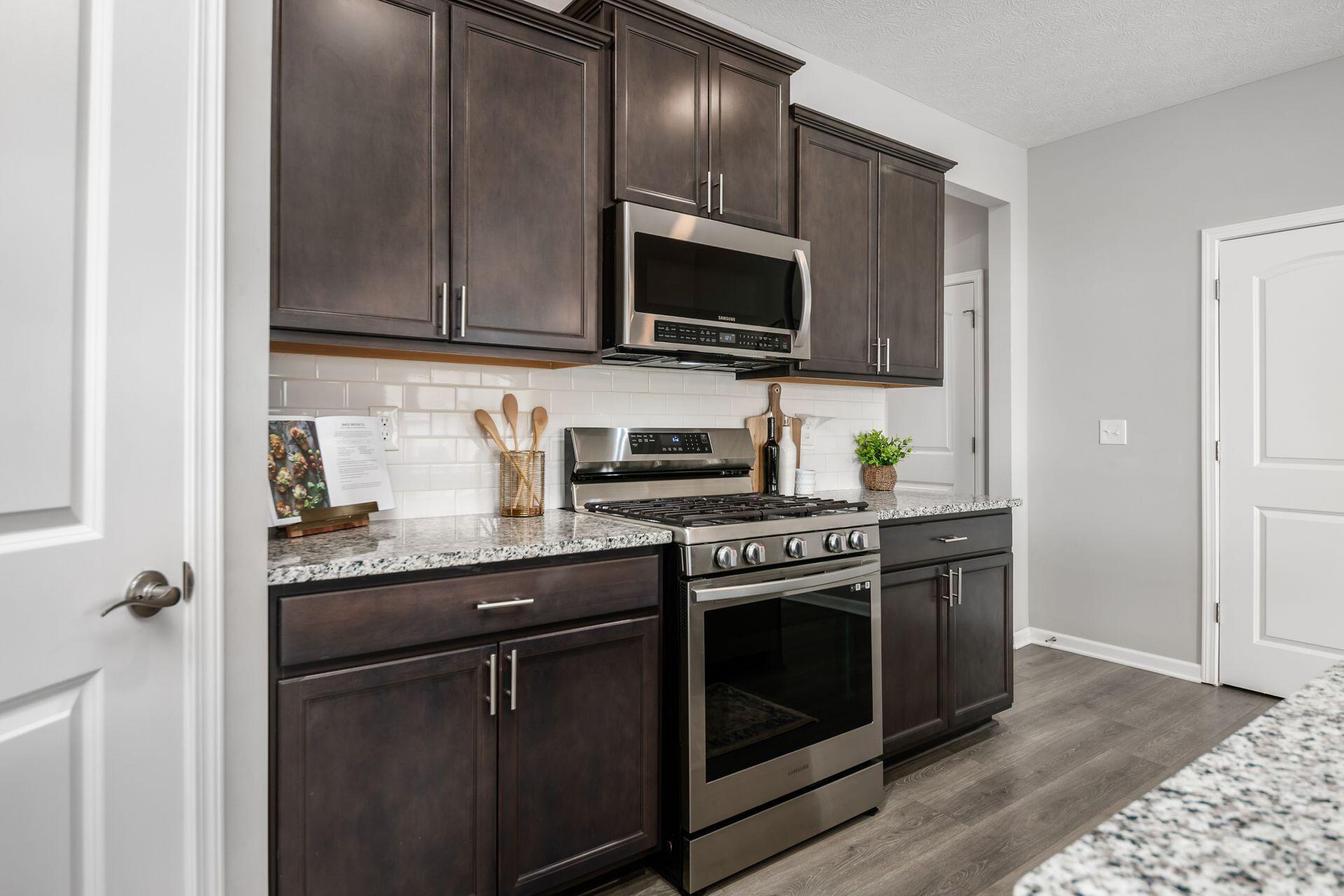 261 Mannaseh Drive W Property Photo 10