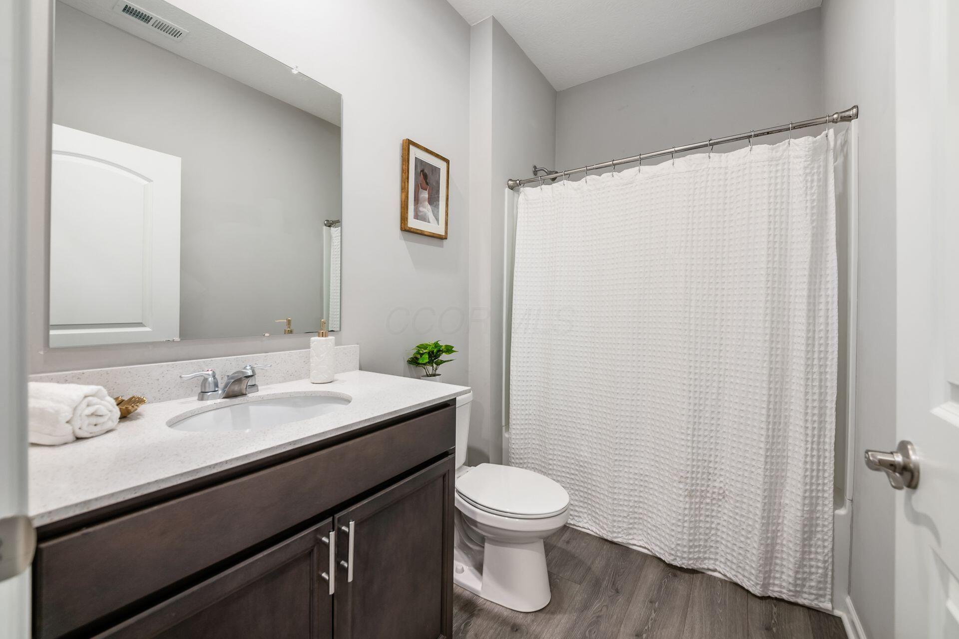 261 Mannaseh Drive W Property Photo 34