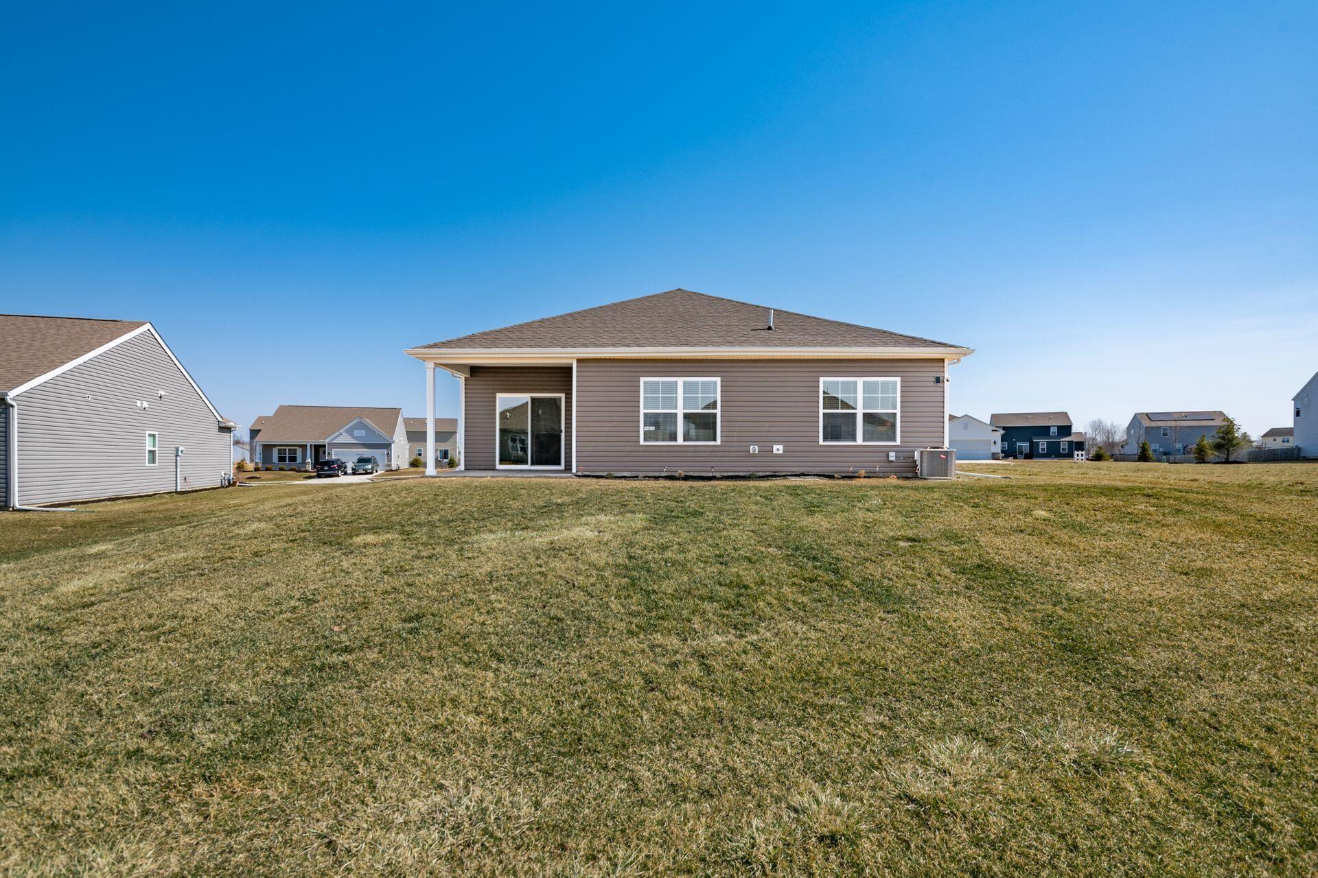 261 Mannaseh Drive W Property Photo 41