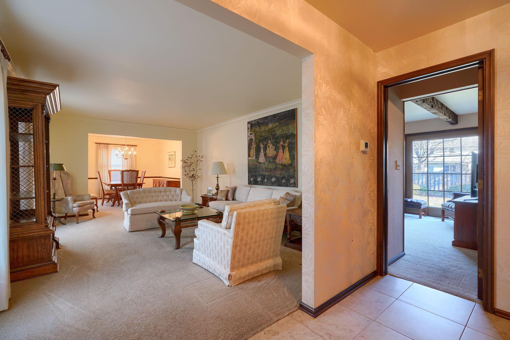 540 Longfellow Avenue Property Photo 8