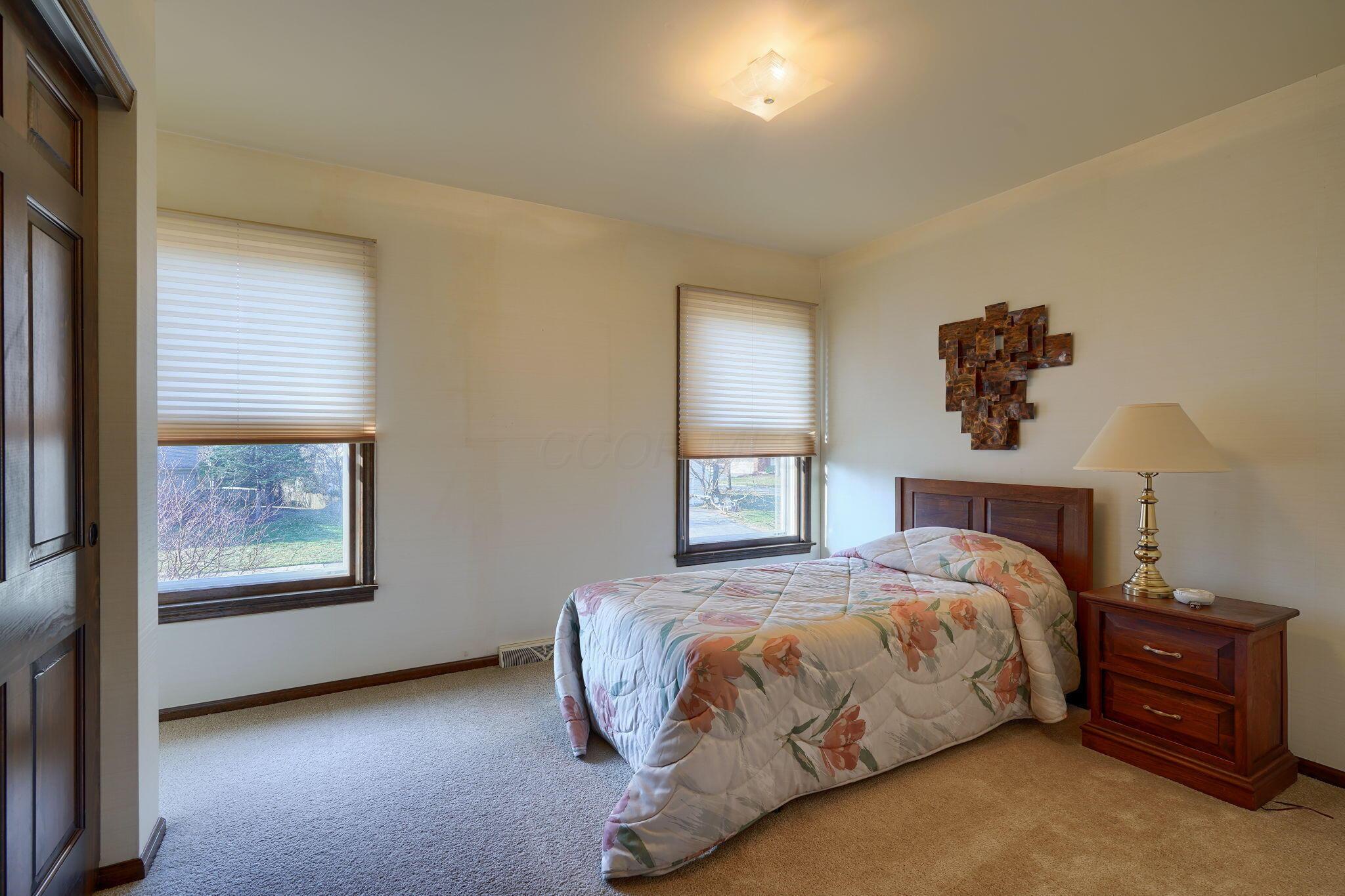 540 Longfellow Avenue Property Photo 29