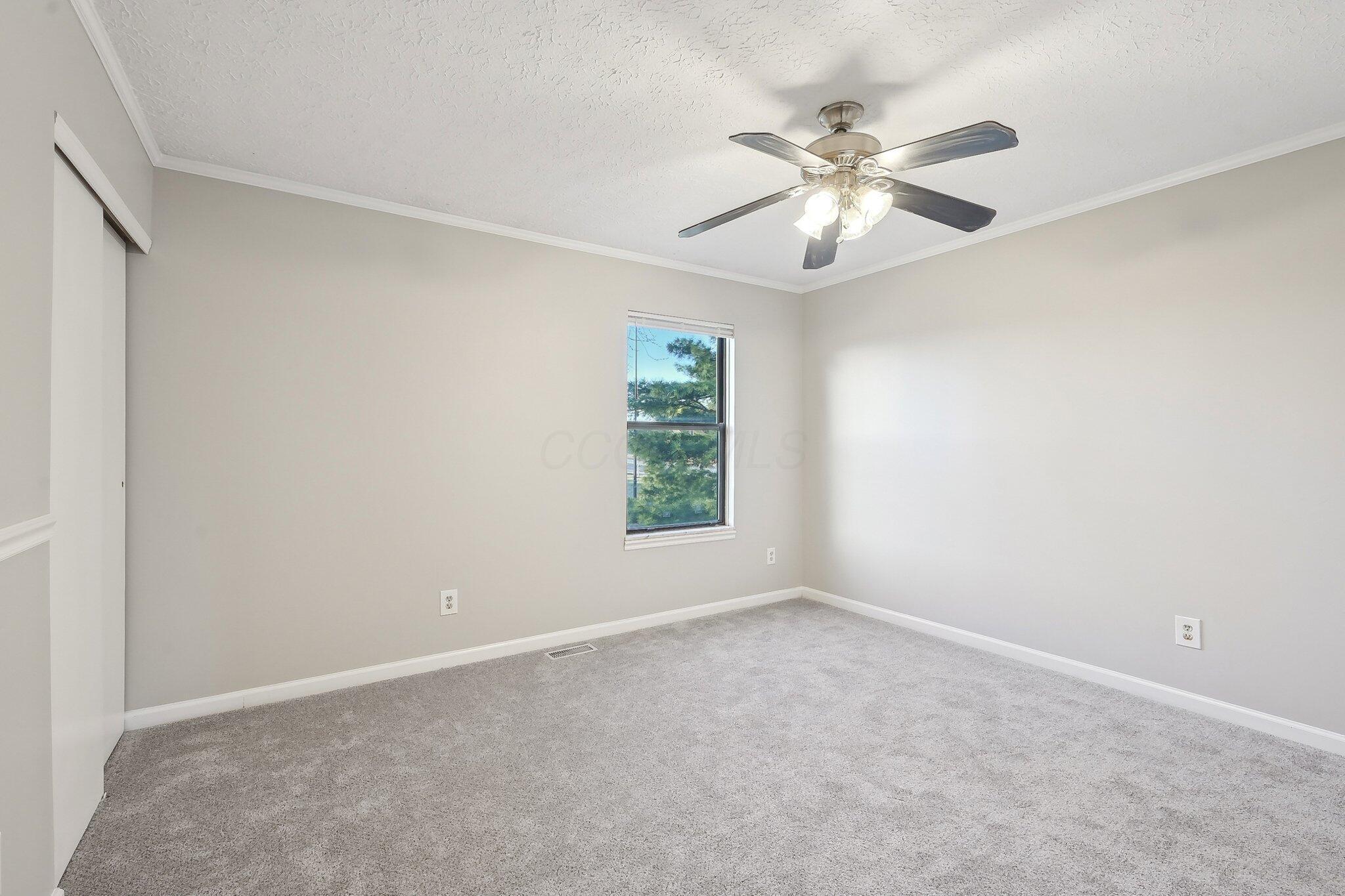 1013 Philadelphia Drive, 11e Property Photo 16