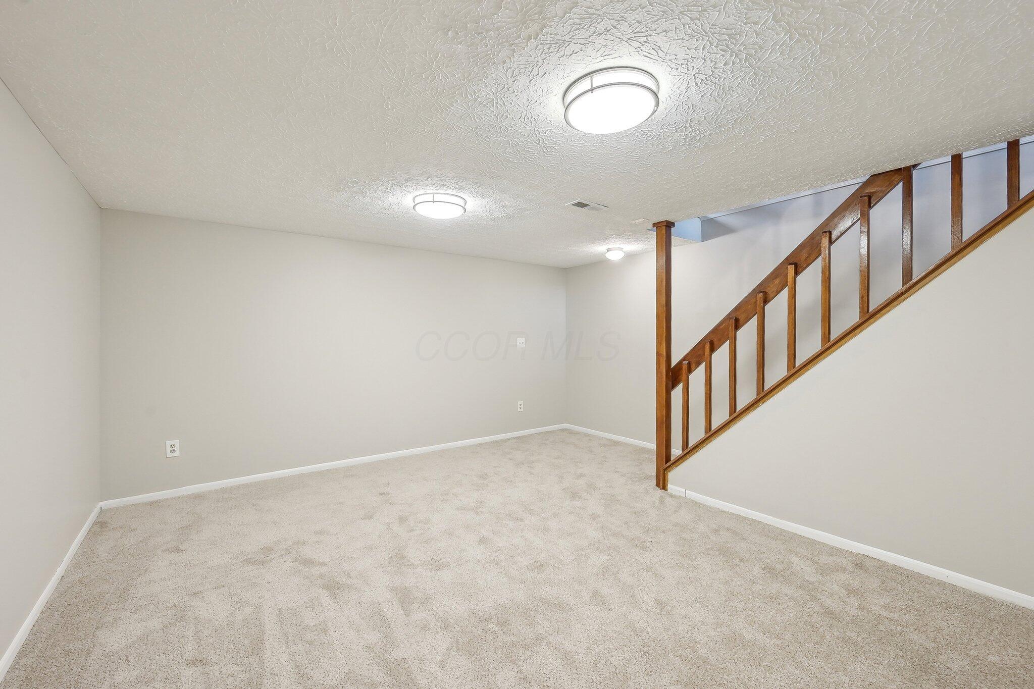 1013 Philadelphia Drive, 11e Property Photo 23