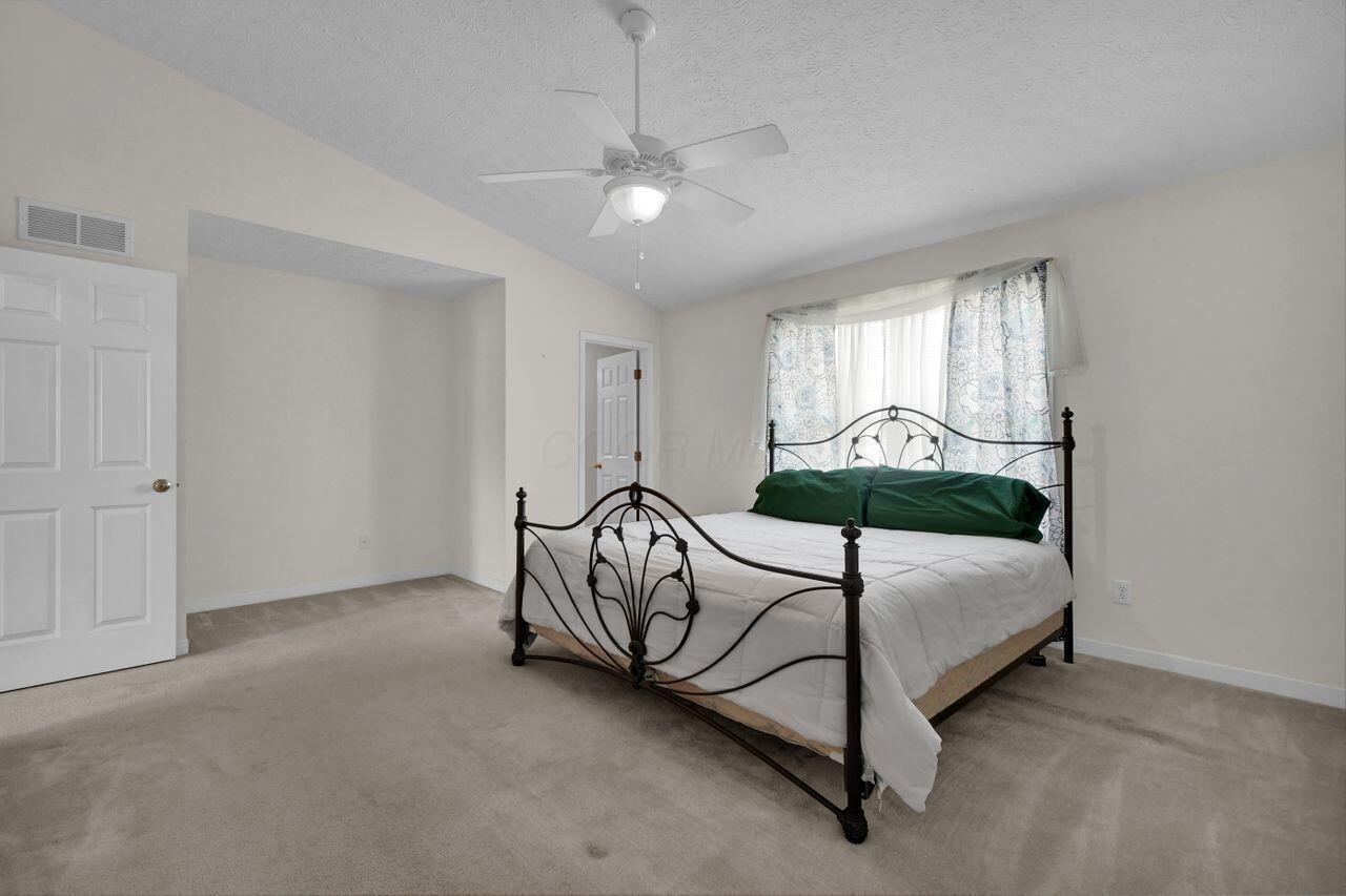 66 Belz Warner Boulevard Property Photo 18