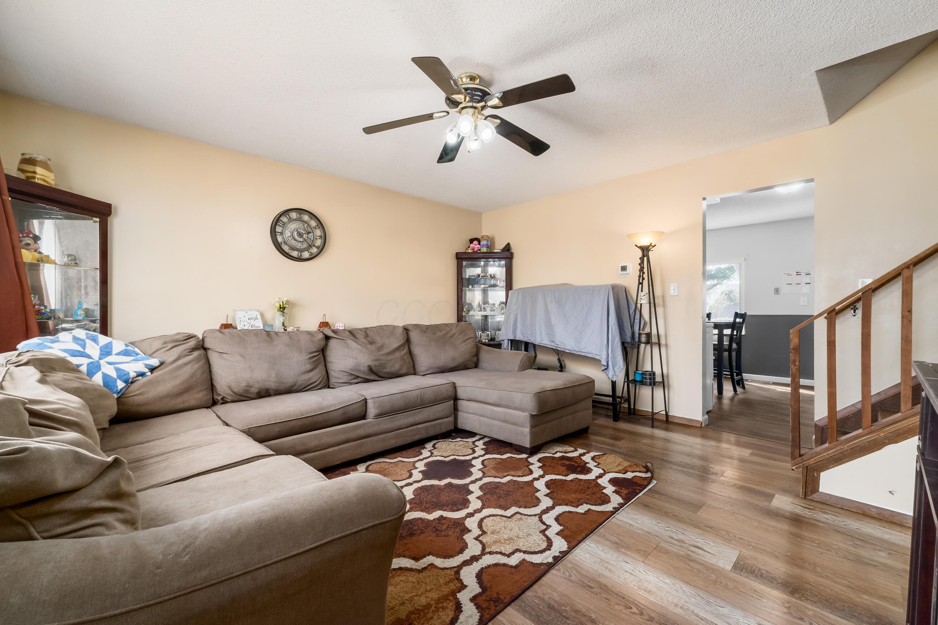 3071 Quinby Drive Property Photo 9