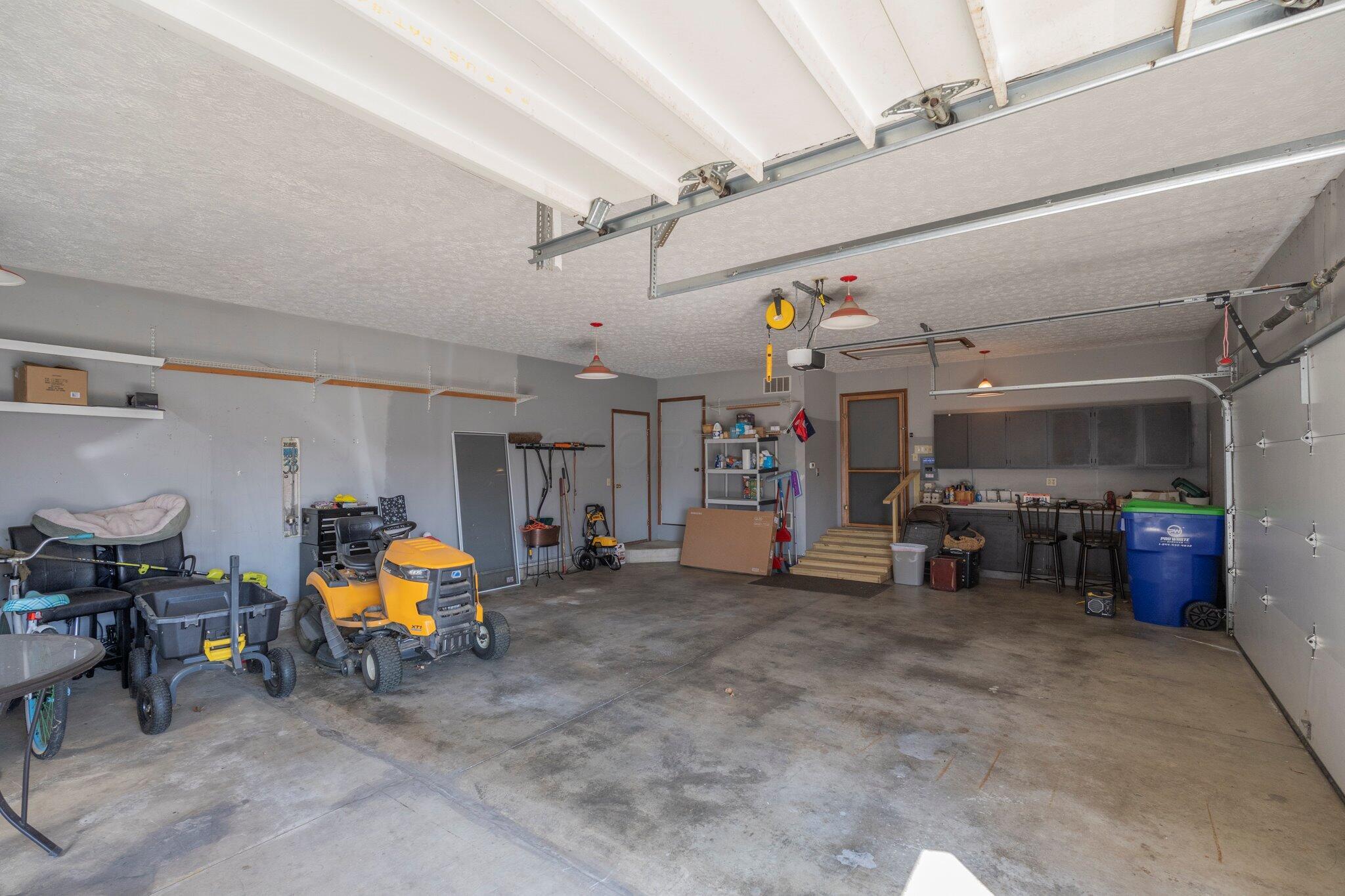 136 Country Manor Drive Property Photo 34