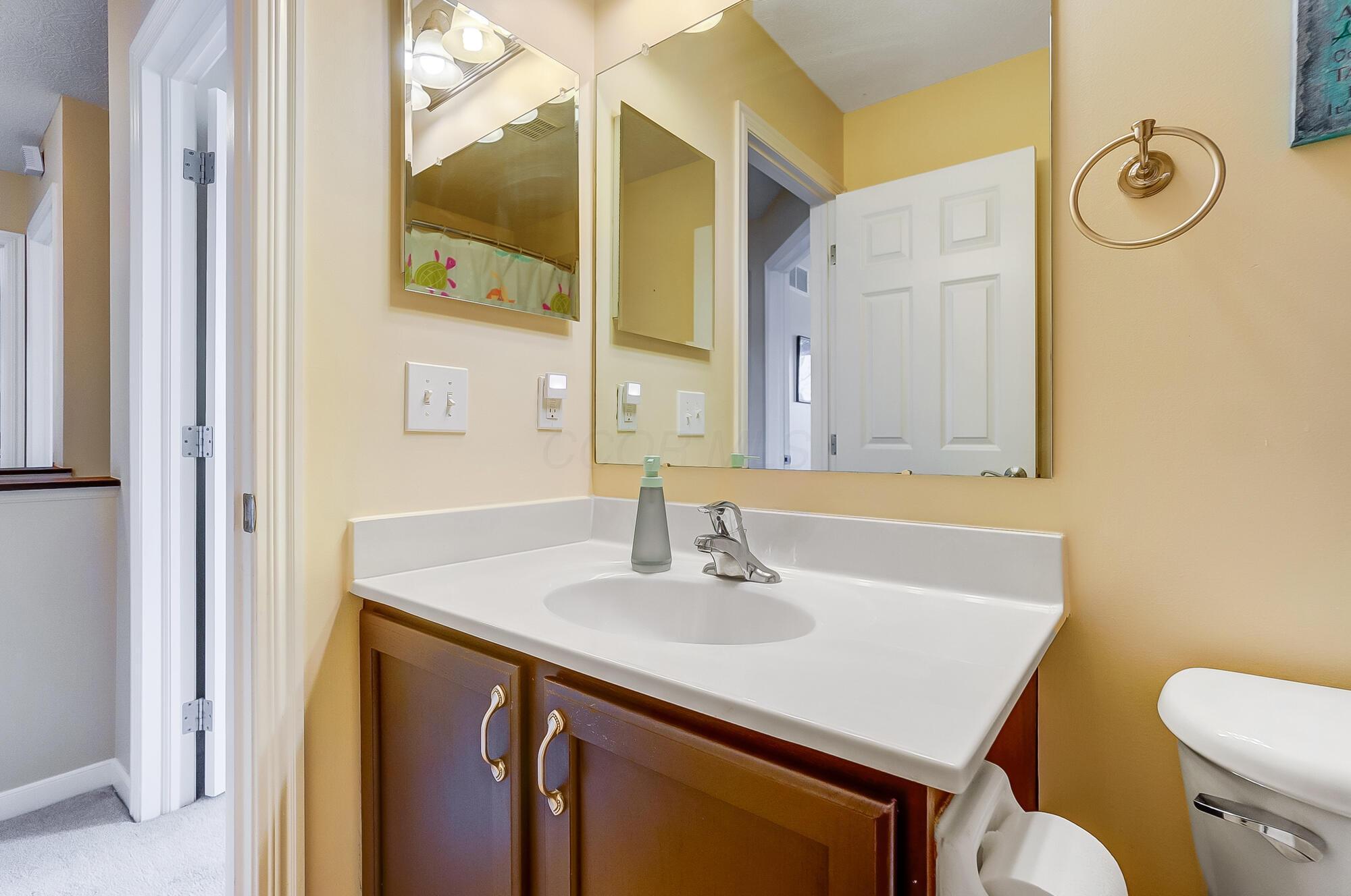370 Linden Circle Property Photo 52