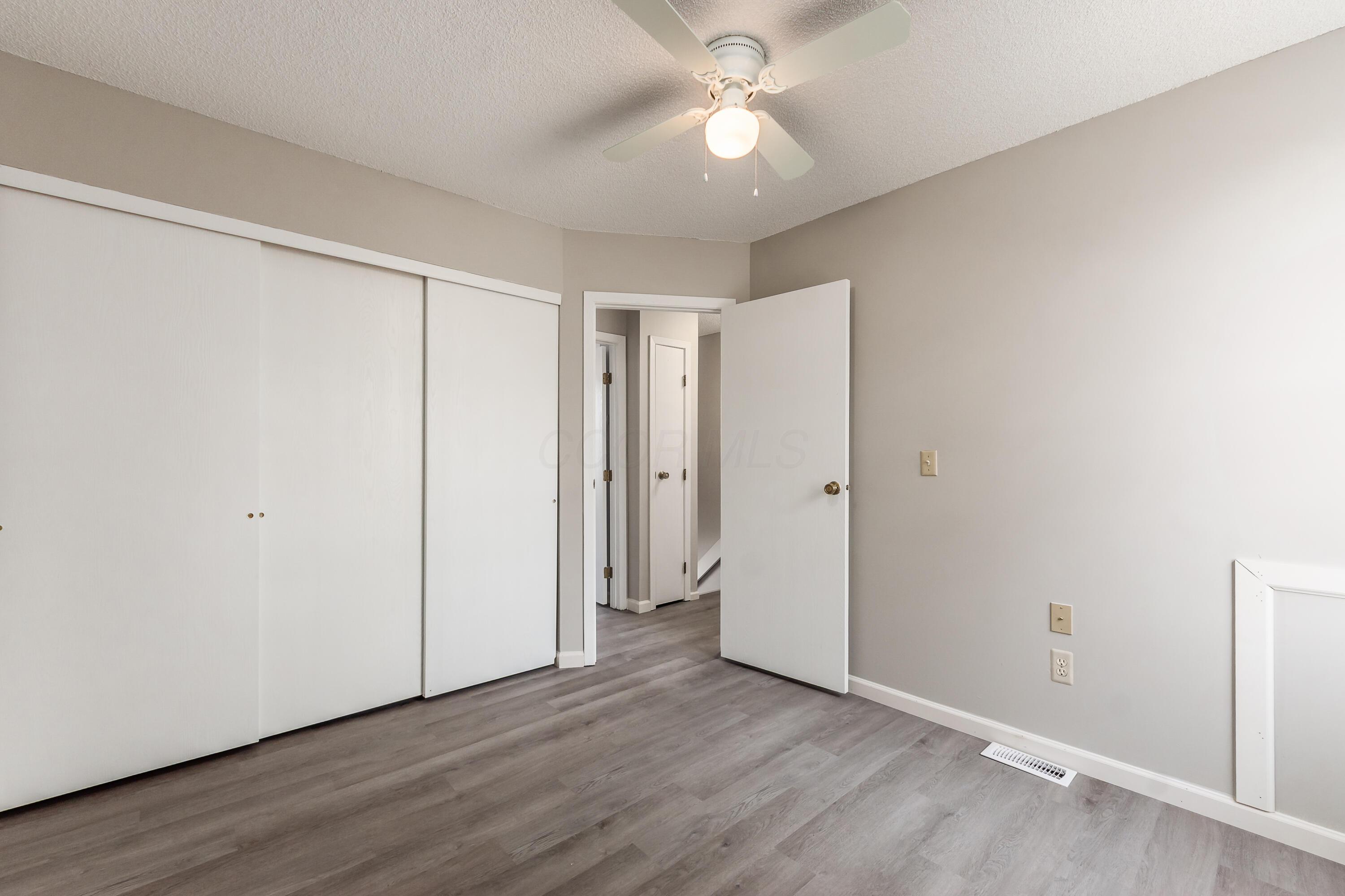 4913 Stoneybrook Boulevard, 21a Property Photo 18