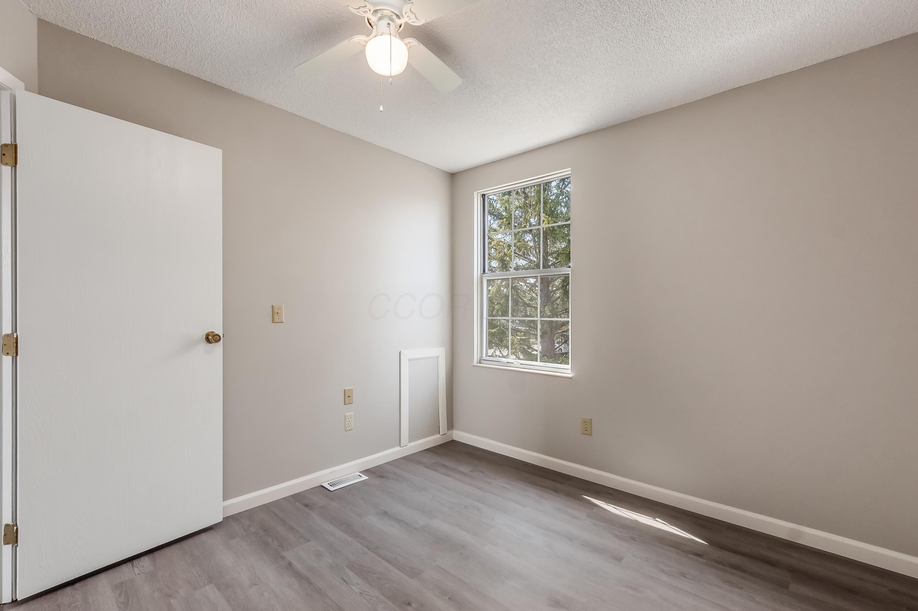 4913 Stoneybrook Boulevard, 21a Property Photo 21
