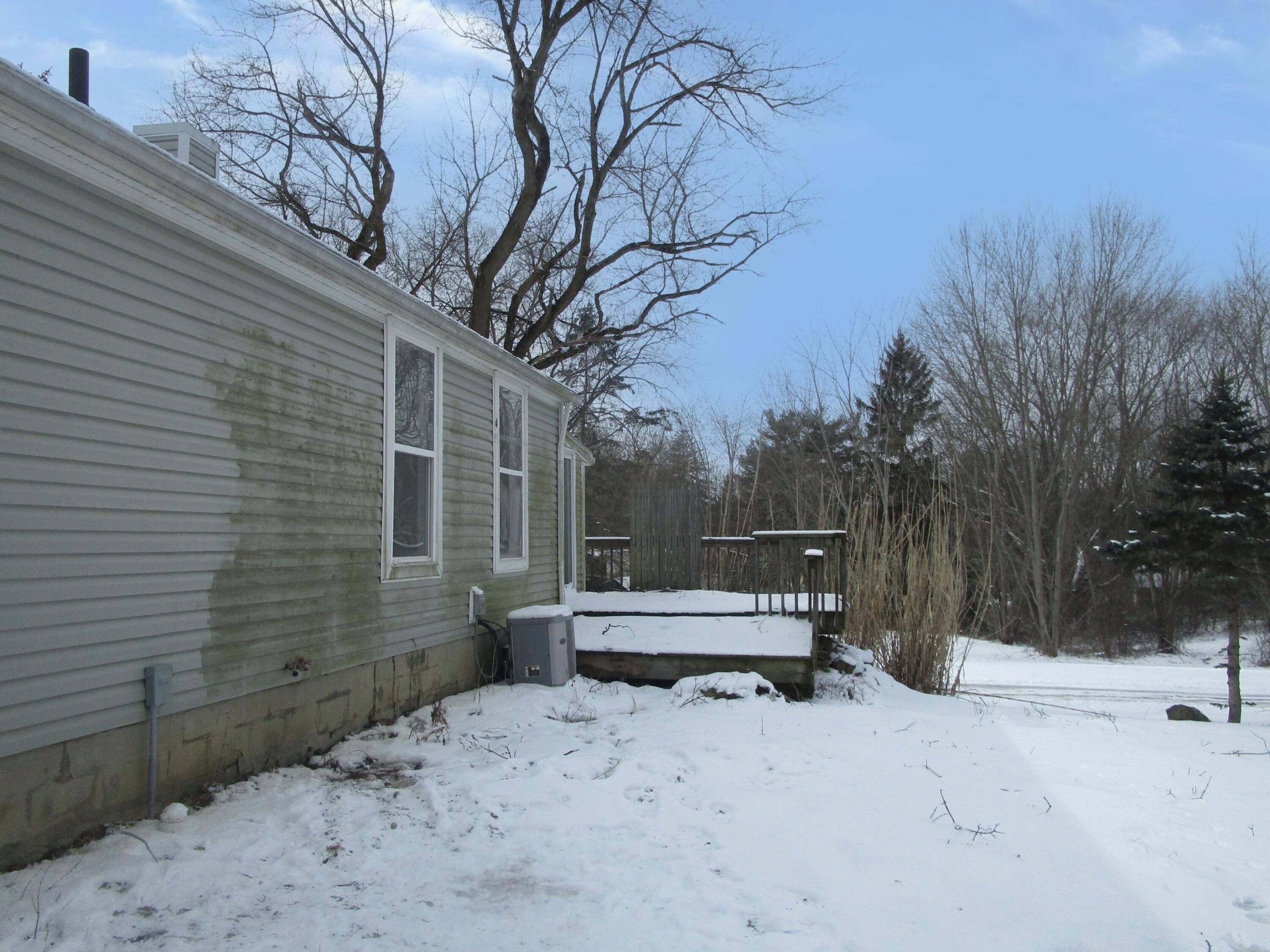 1491 Eastern Road Property Photo 7