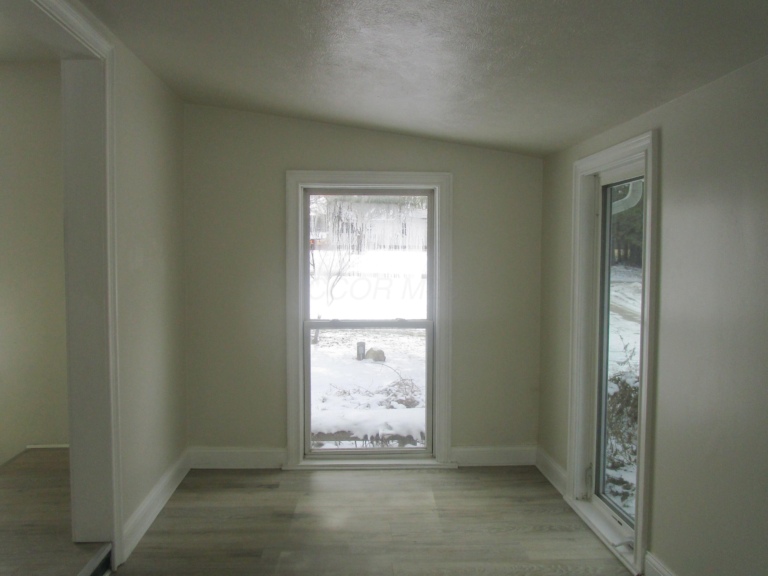 1491 Eastern Road Property Photo 17
