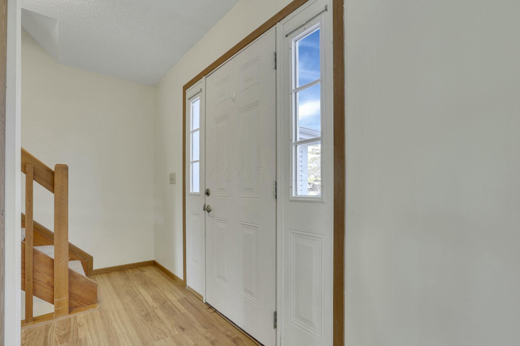 4877 Springdale Boulevard Property Photo 6