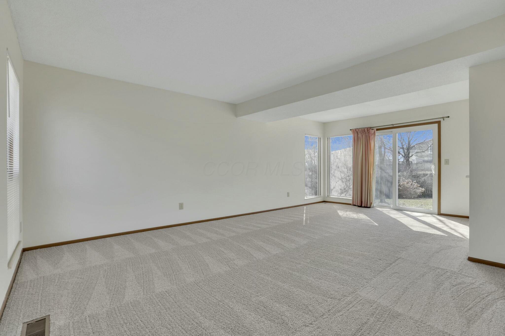 4877 Springdale Boulevard Property Photo 8