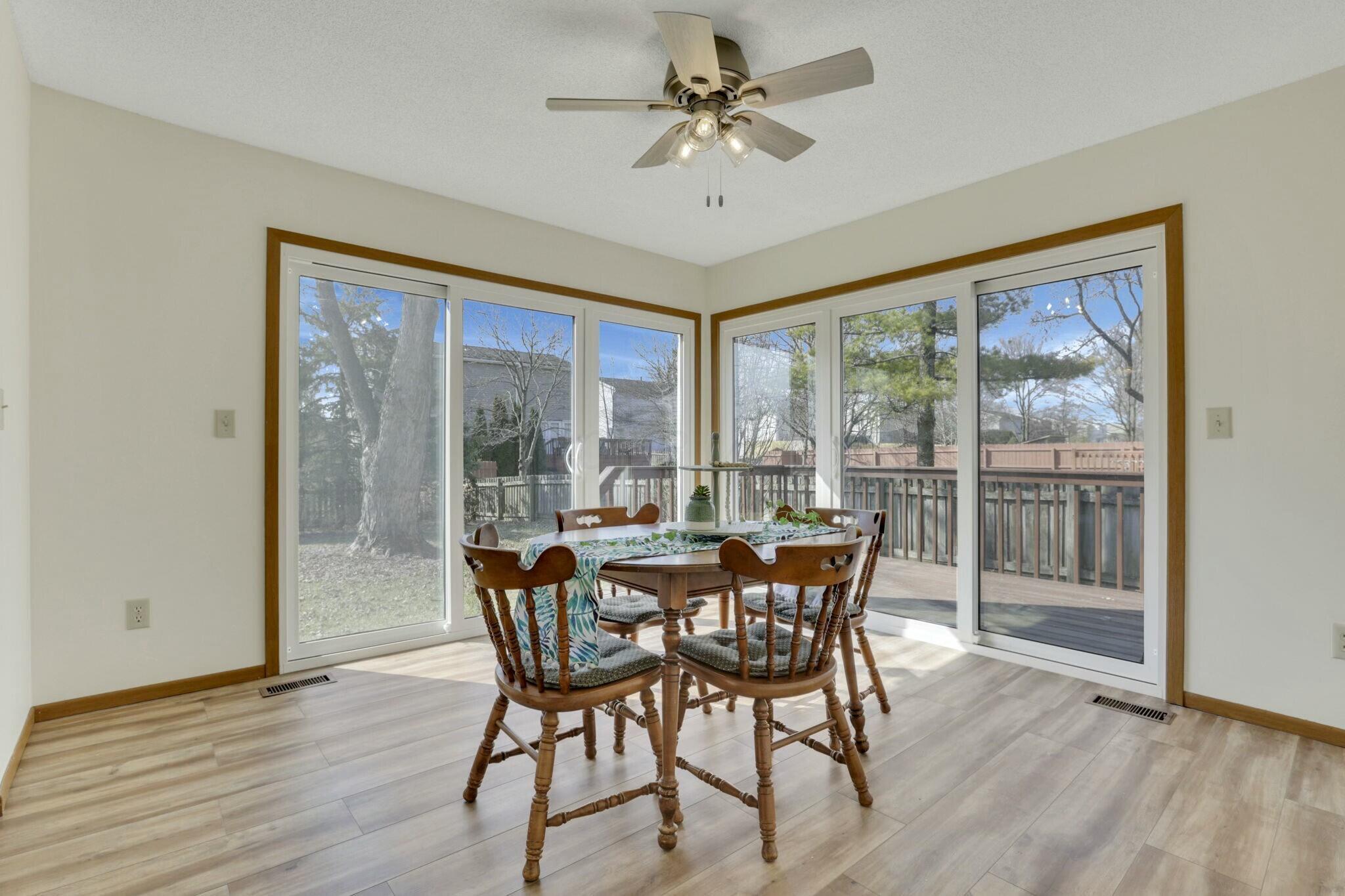 4877 Springdale Boulevard Property Photo 18