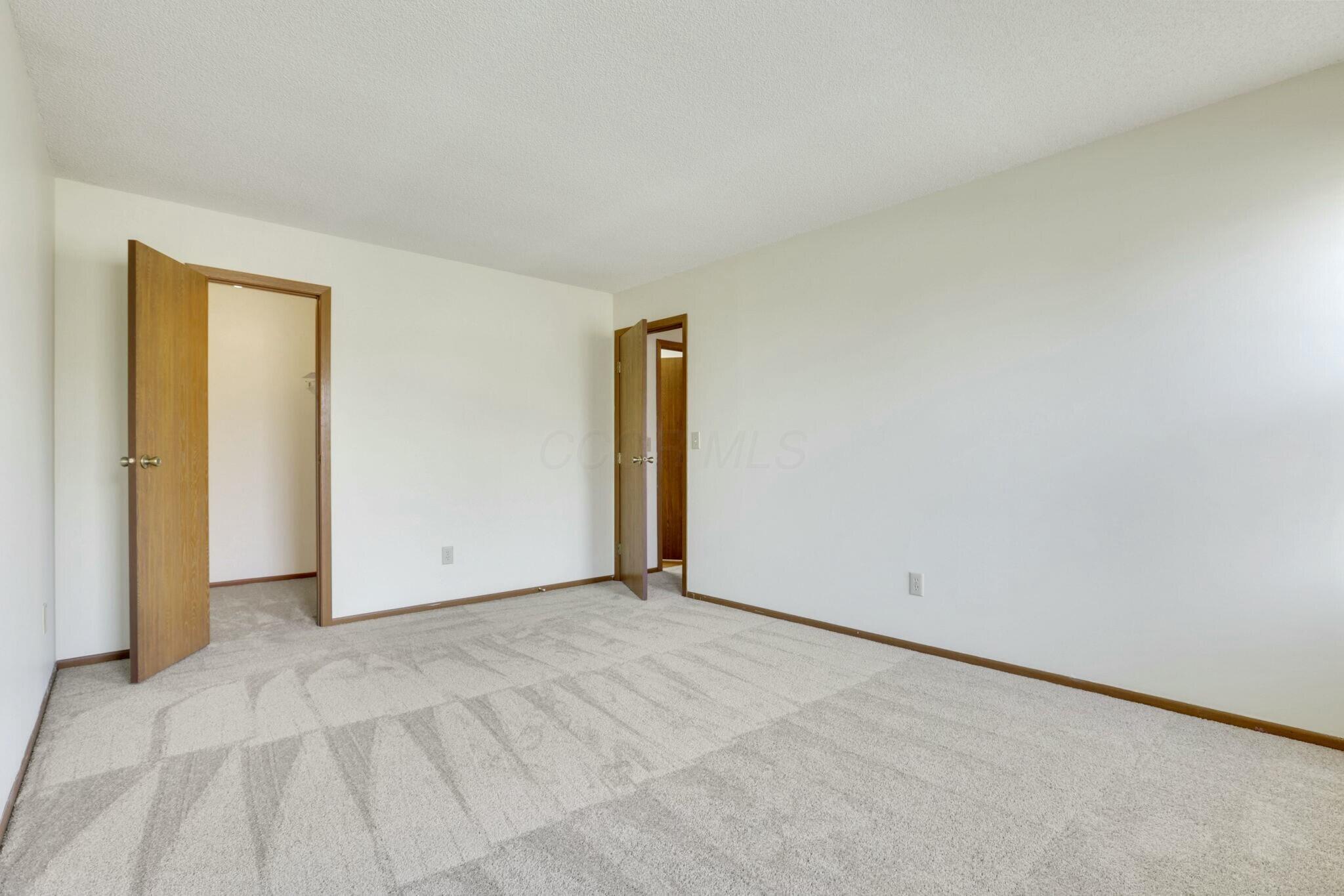 4877 Springdale Boulevard Property Photo 32