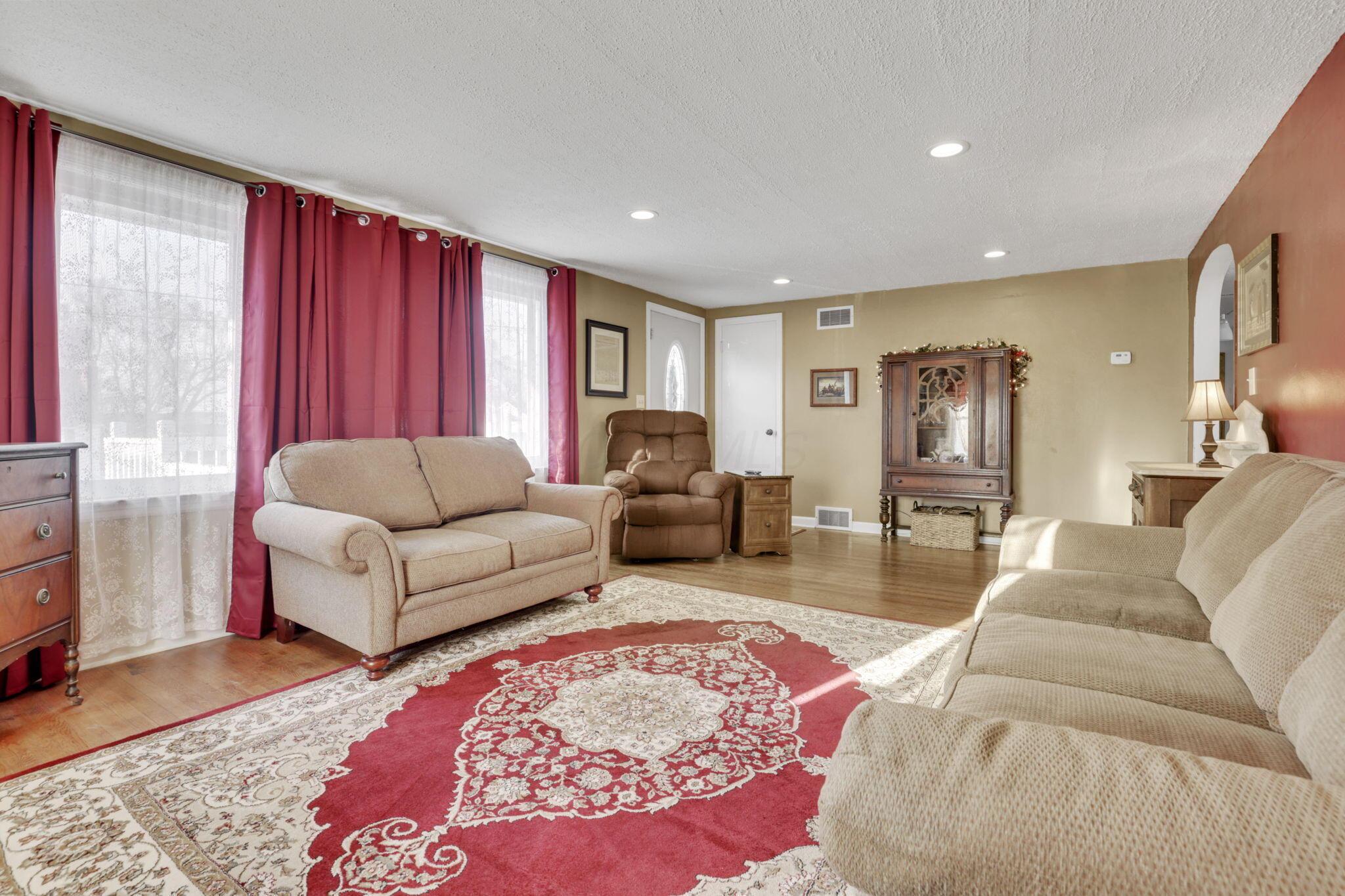 17 Mermary Drive Property Photo 11