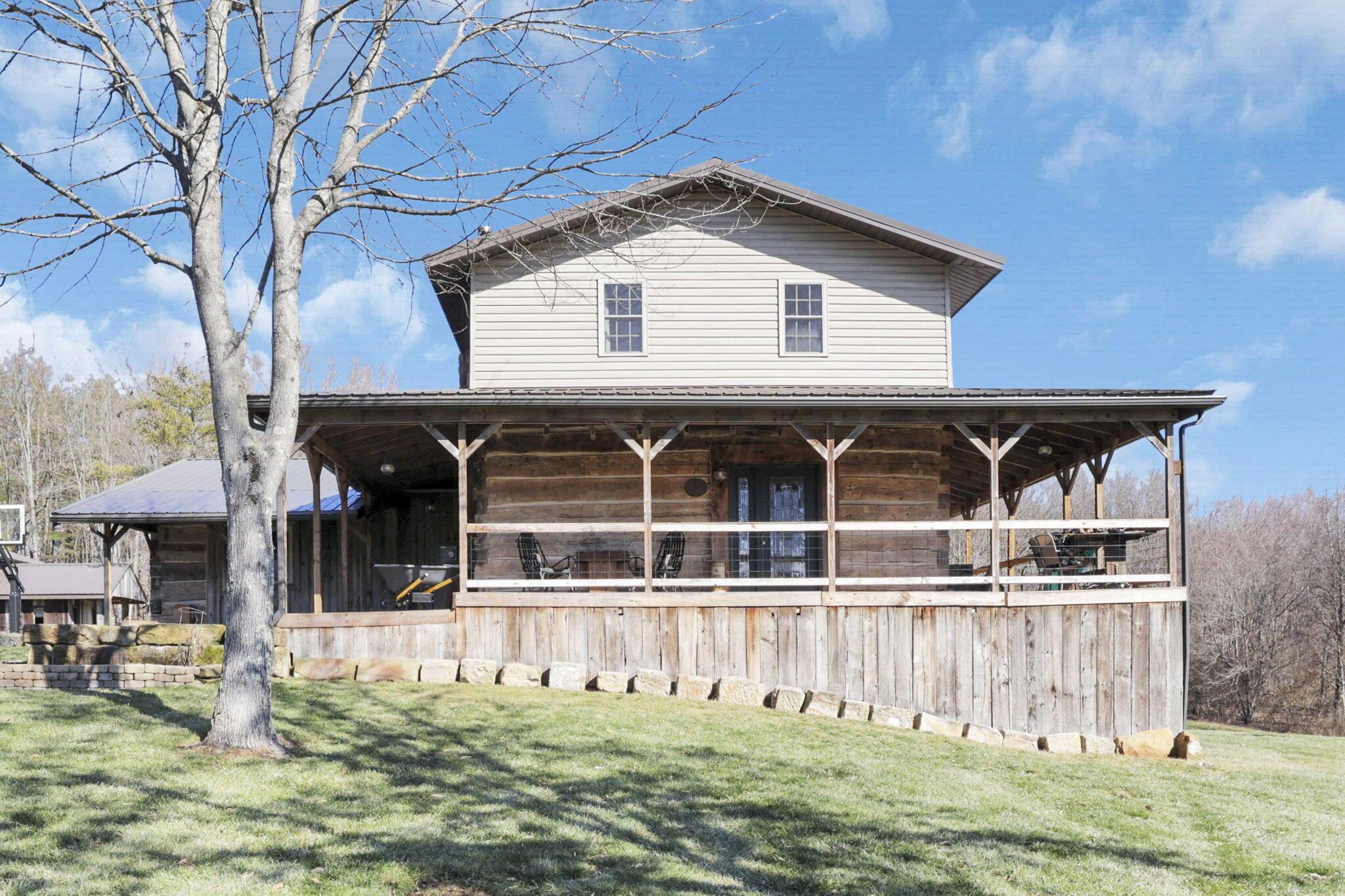 1540 State Route 681 S Property Photo 5