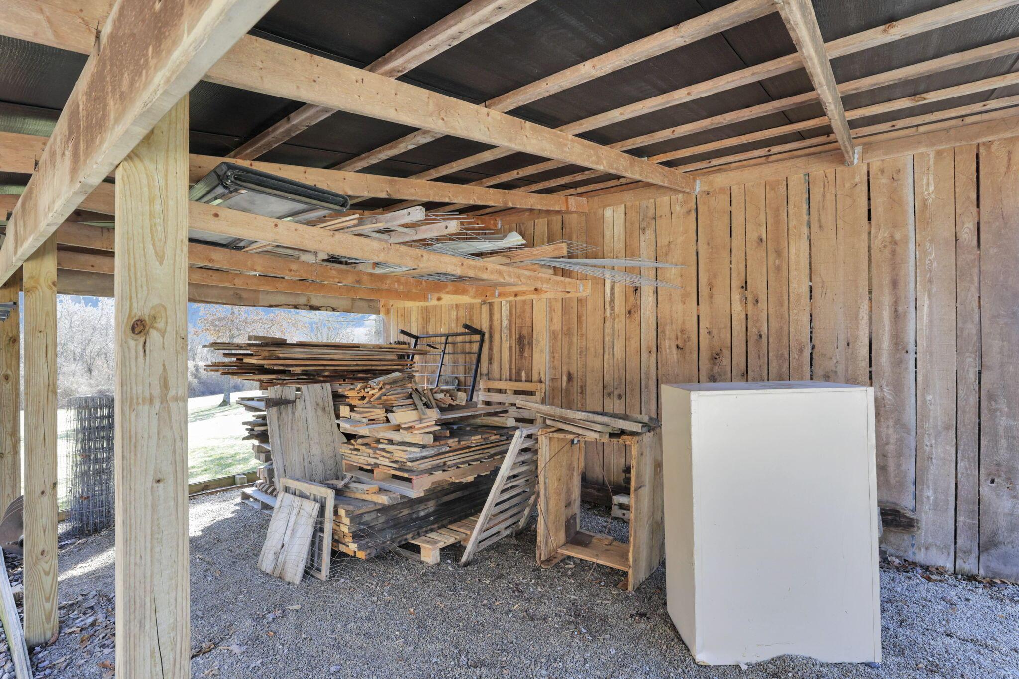 1540 State Route 681 S Property Photo 182