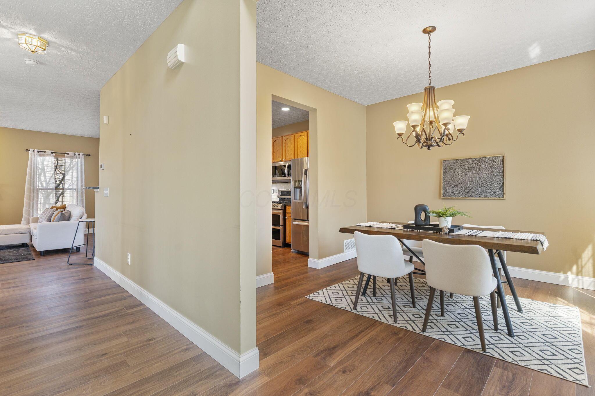 7490 Twin Acorn Court Property Photo 4