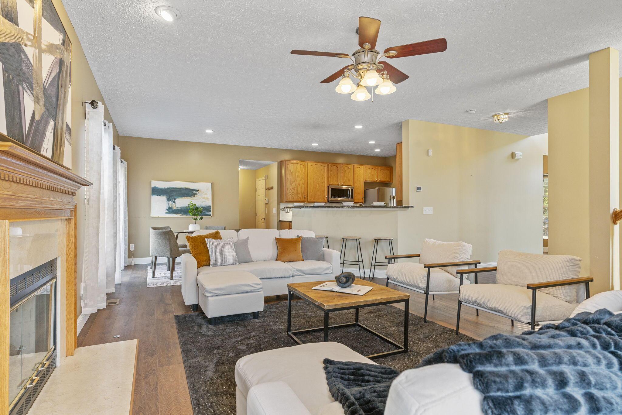 7490 Twin Acorn Court Property Photo 12