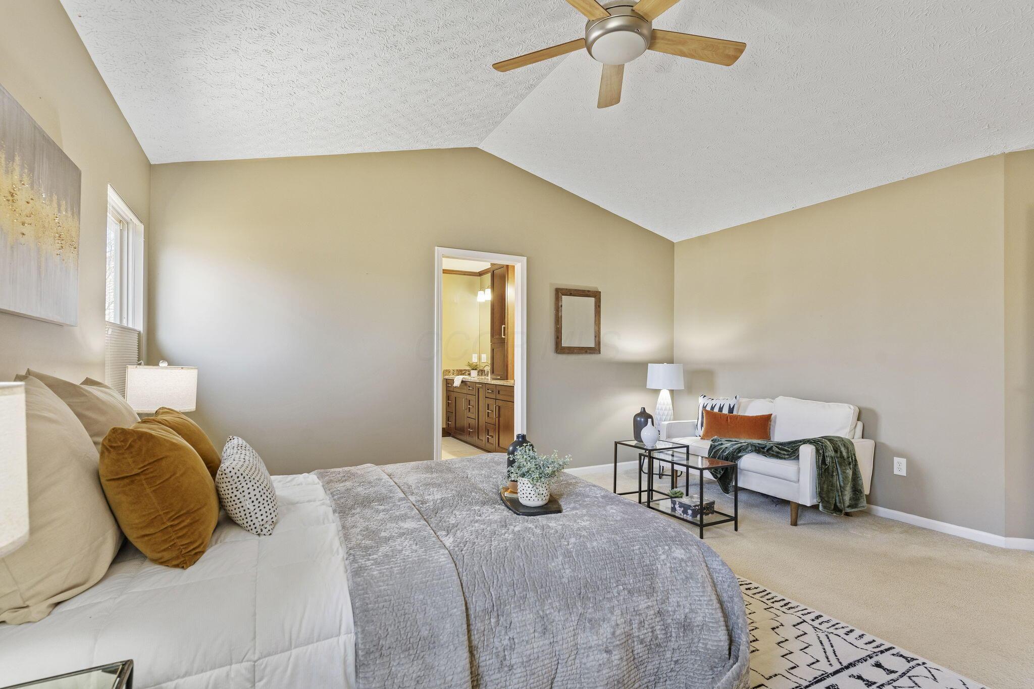 7490 Twin Acorn Court Property Photo 30