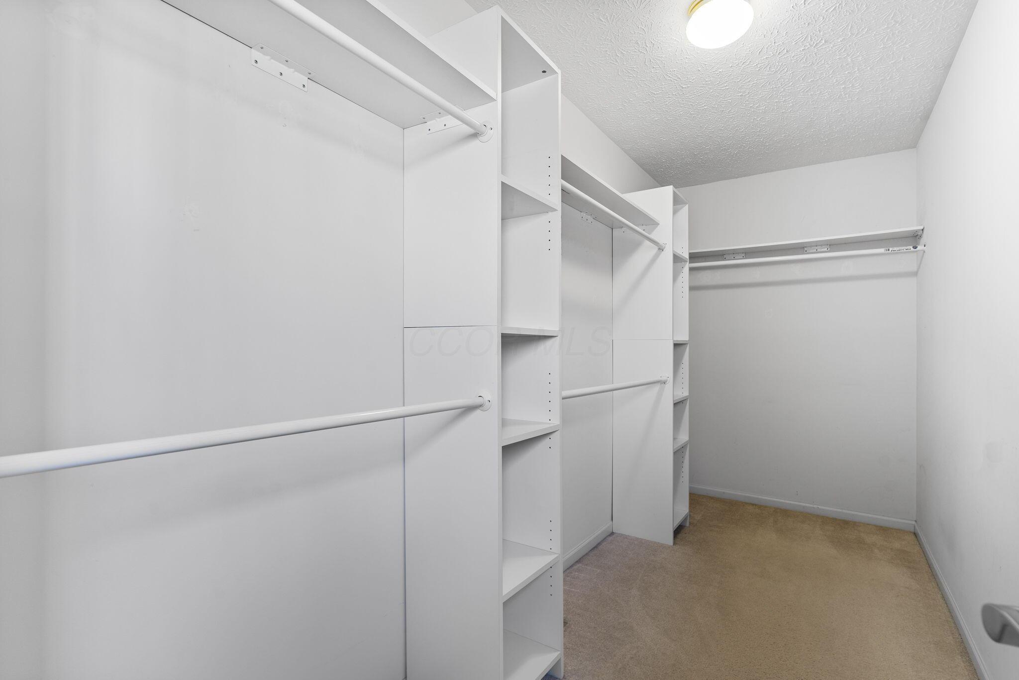7490 Twin Acorn Court Property Photo 31