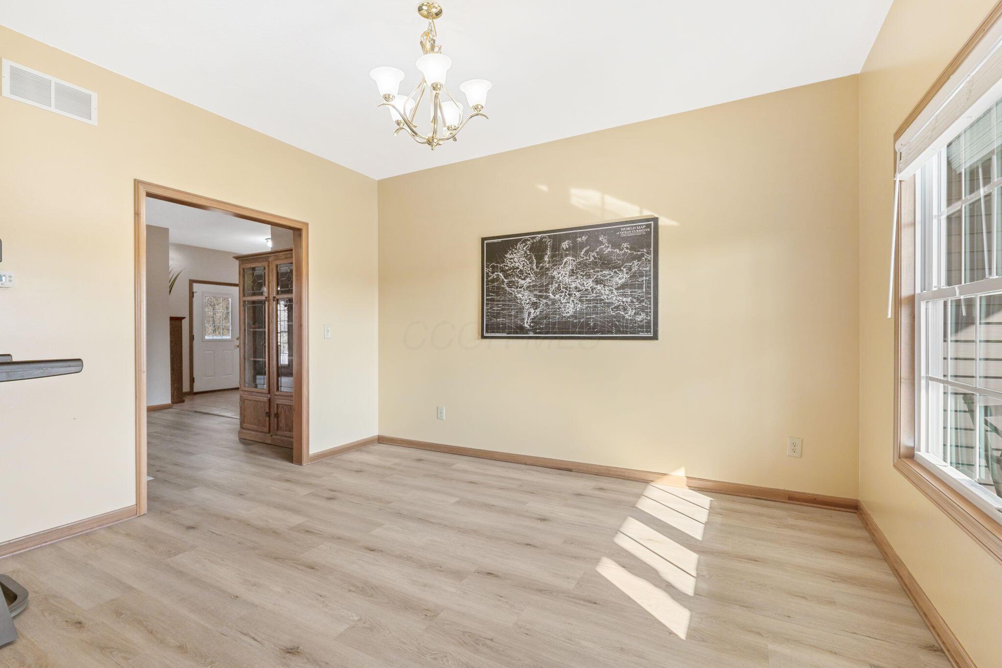 22570 Middleburg Plain City Road Property Photo 17