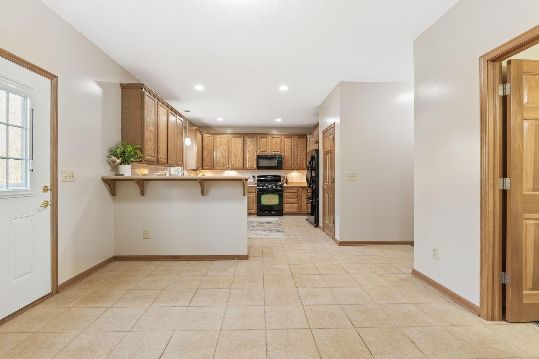 22570 Middleburg Plain City Road Property Photo 19