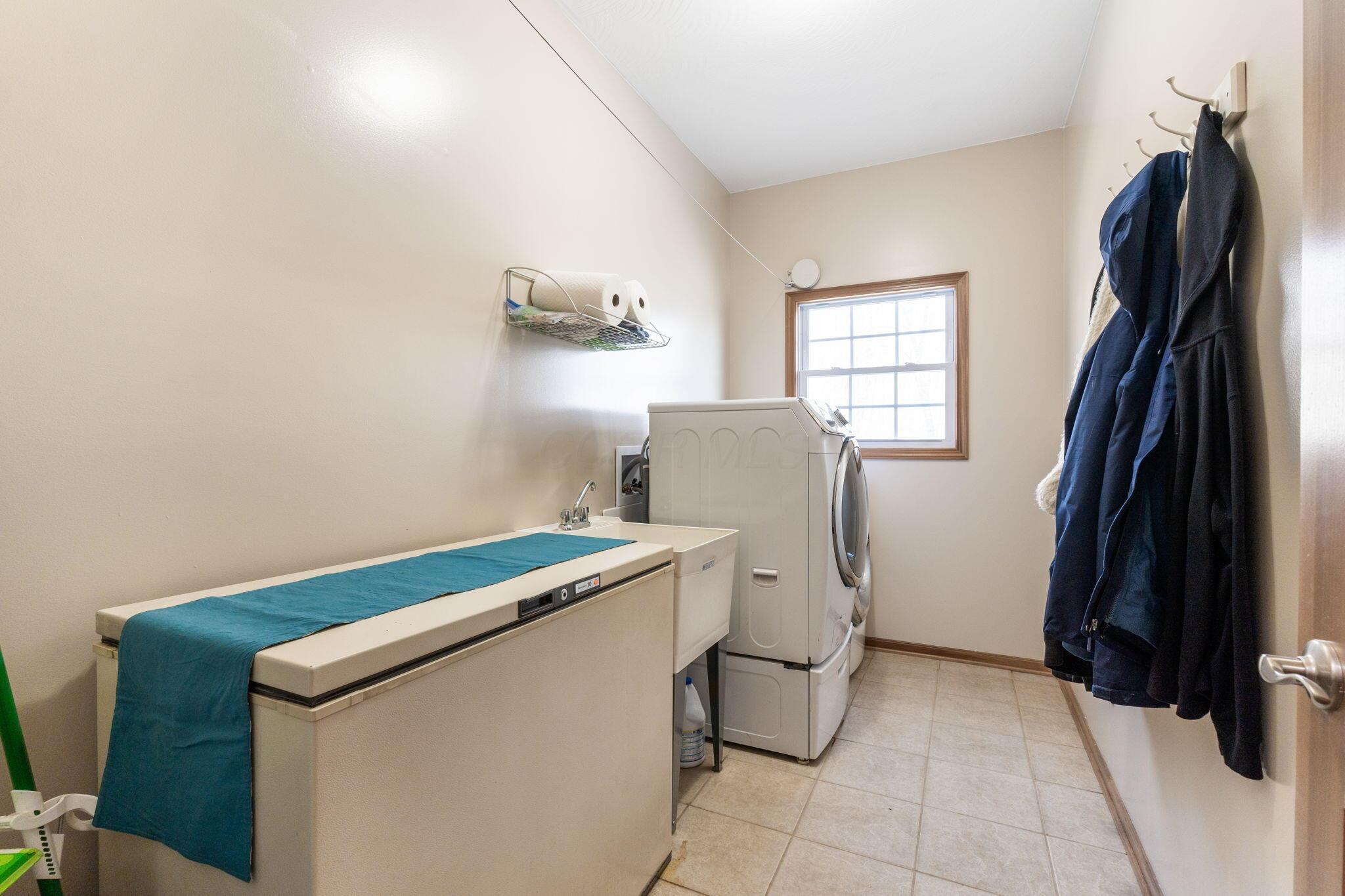 22570 Middleburg Plain City Road Property Photo 55