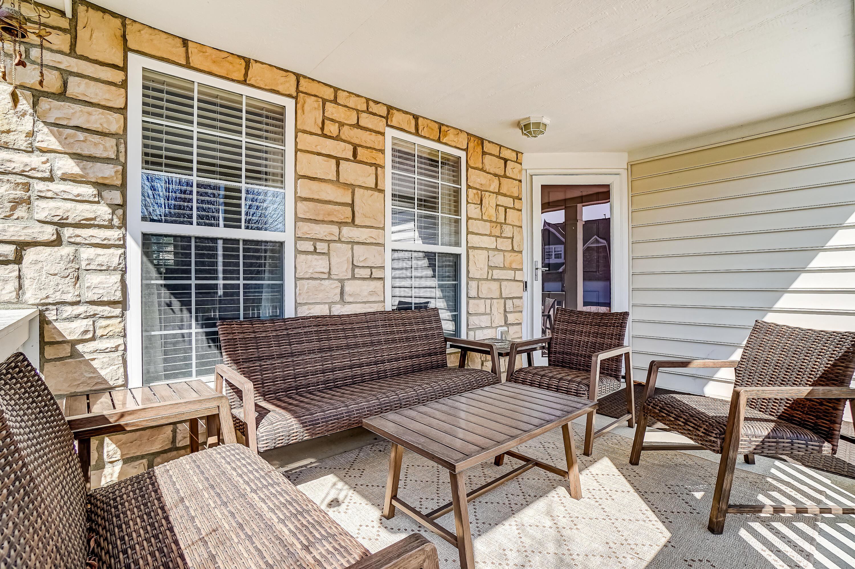 7293 Crossett Court Property Photo 3