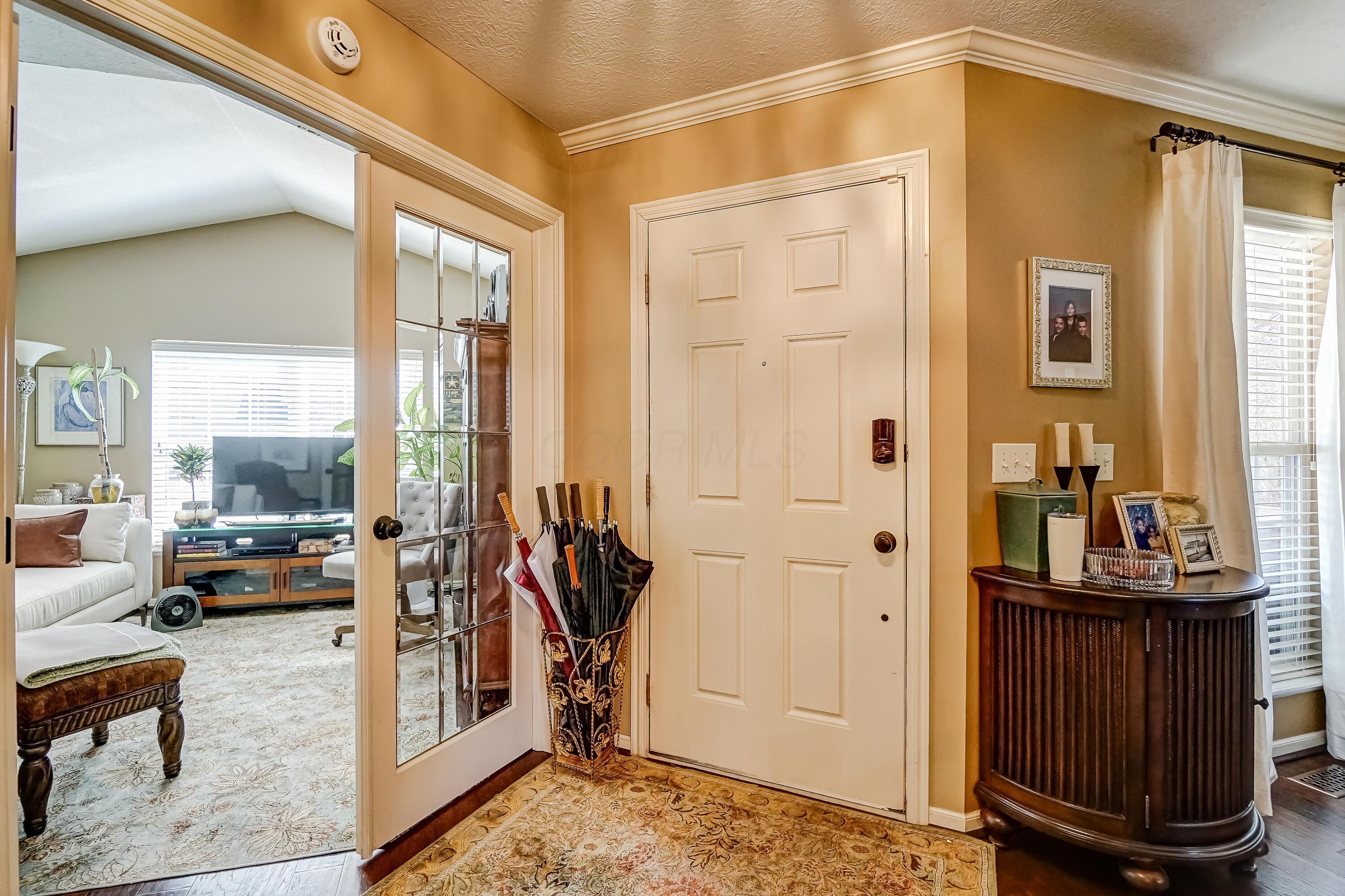7293 Crossett Court Property Photo 4