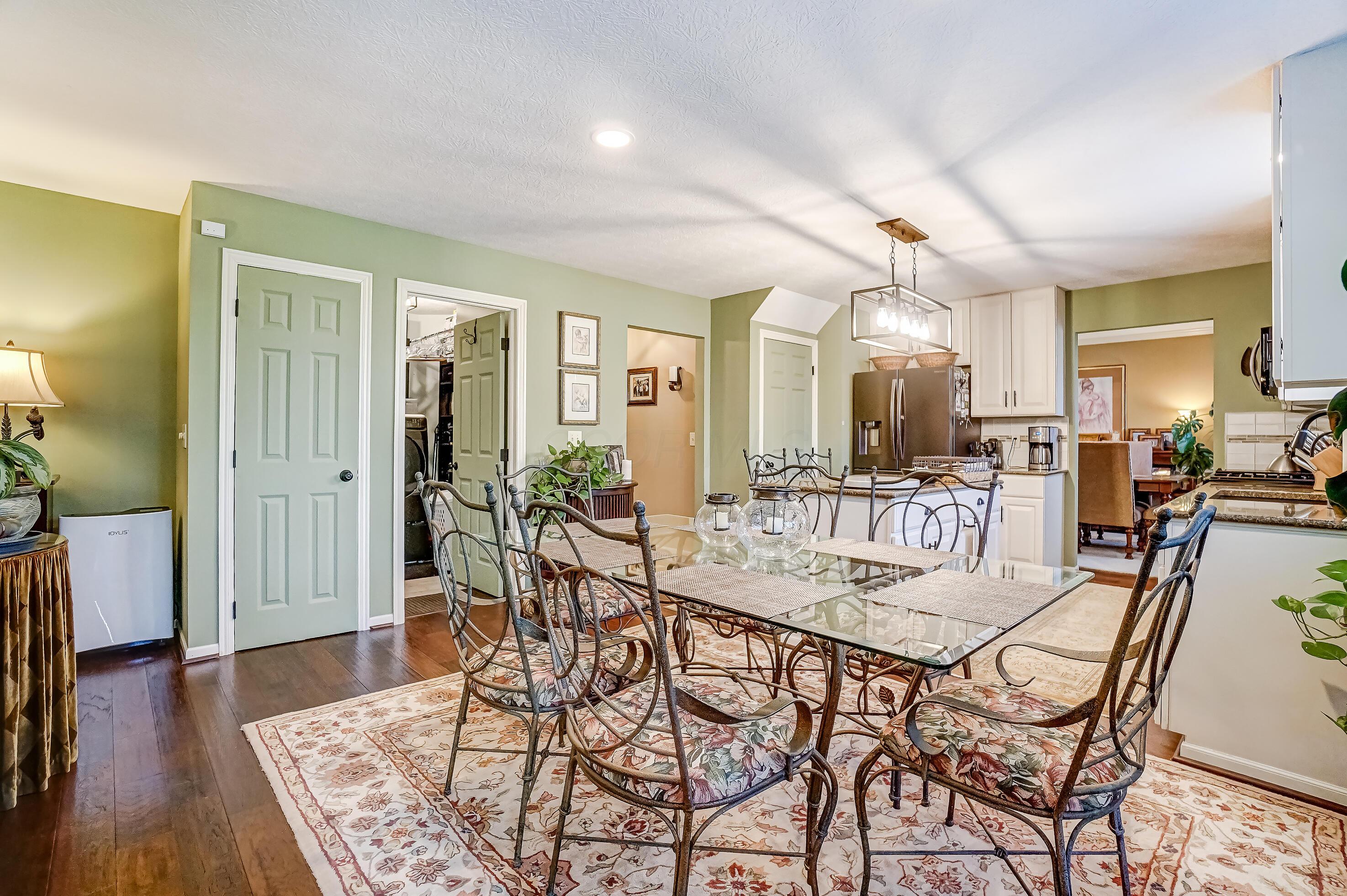 7293 Crossett Court Property Photo 17