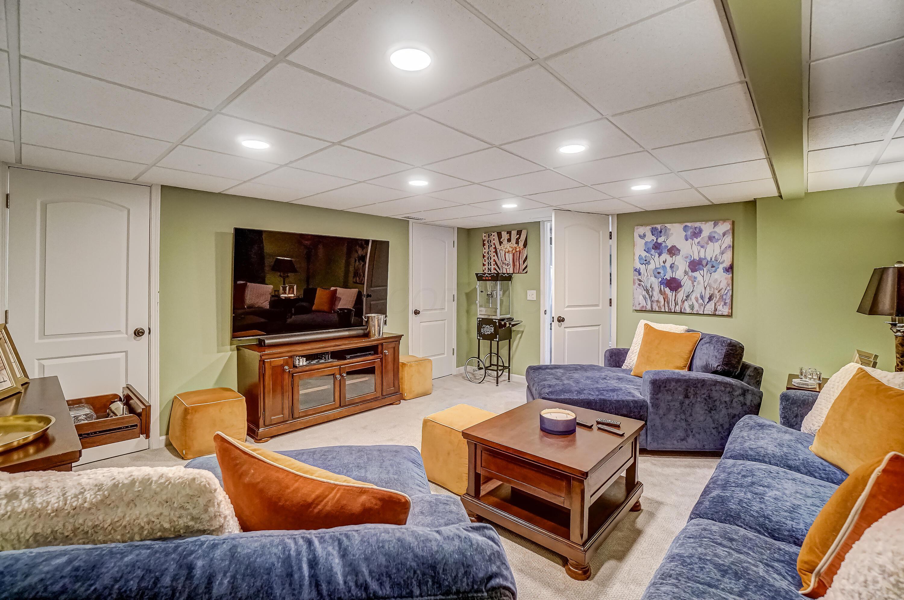 7293 Crossett Court Property Photo 41