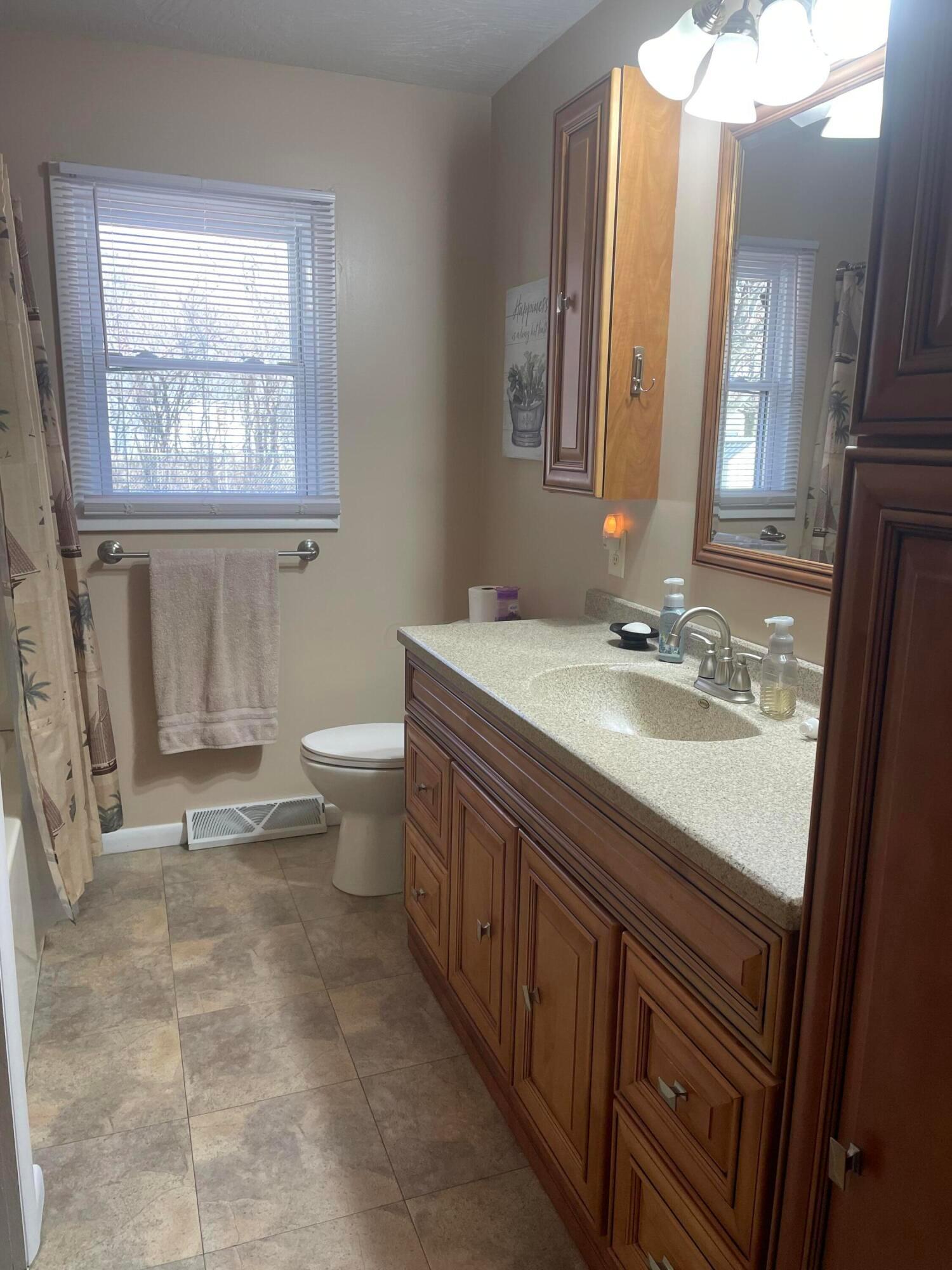 772 Sunnyside Drive Property Photo 34