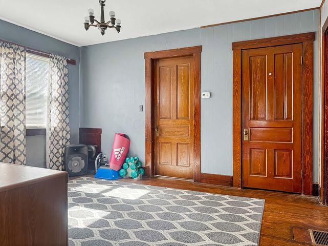 812 S Main Street Property Photo 20