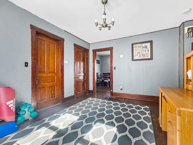812 S Main Street Property Photo 21