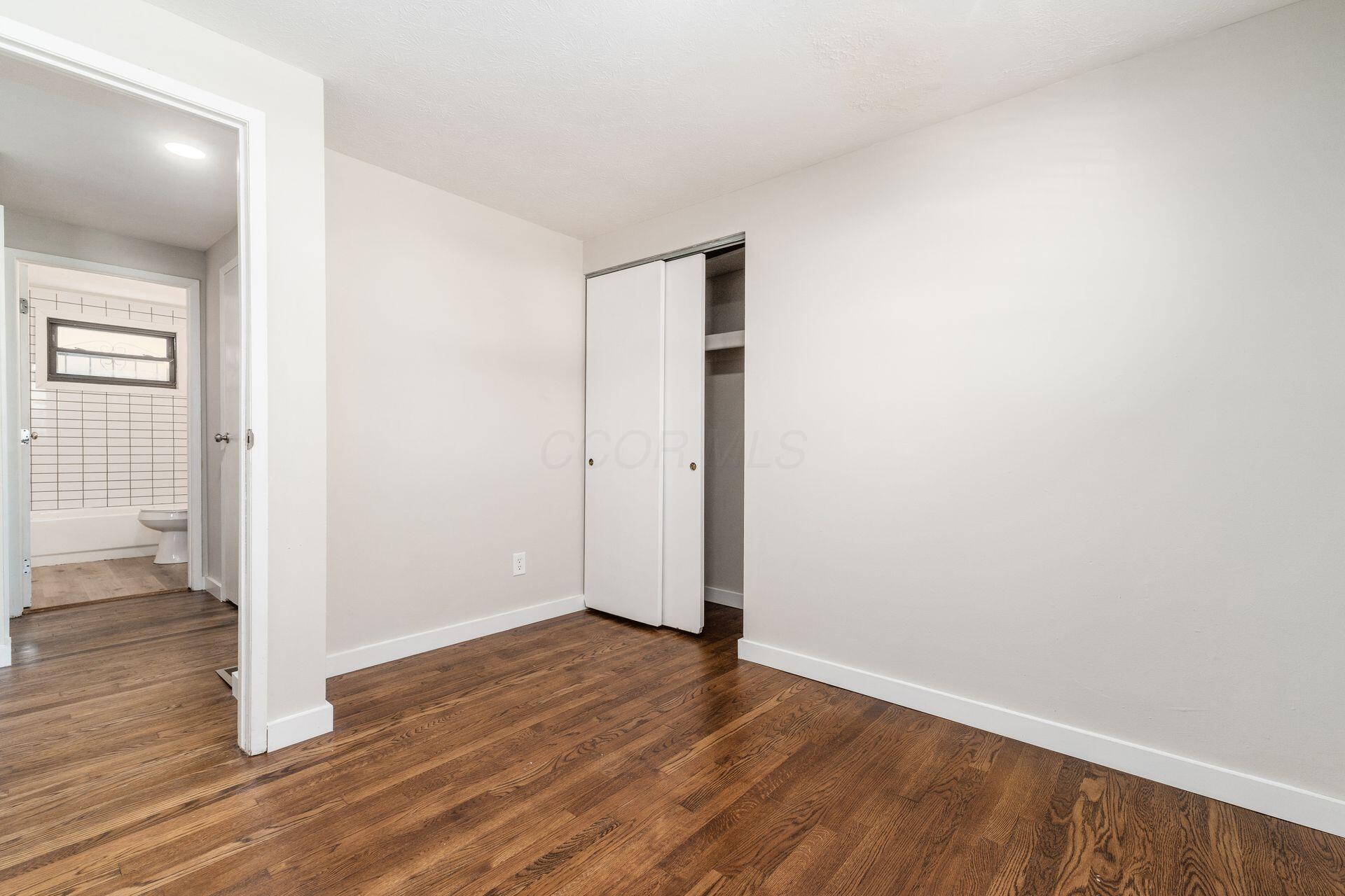 3437 Penfield Road Property Photo 18