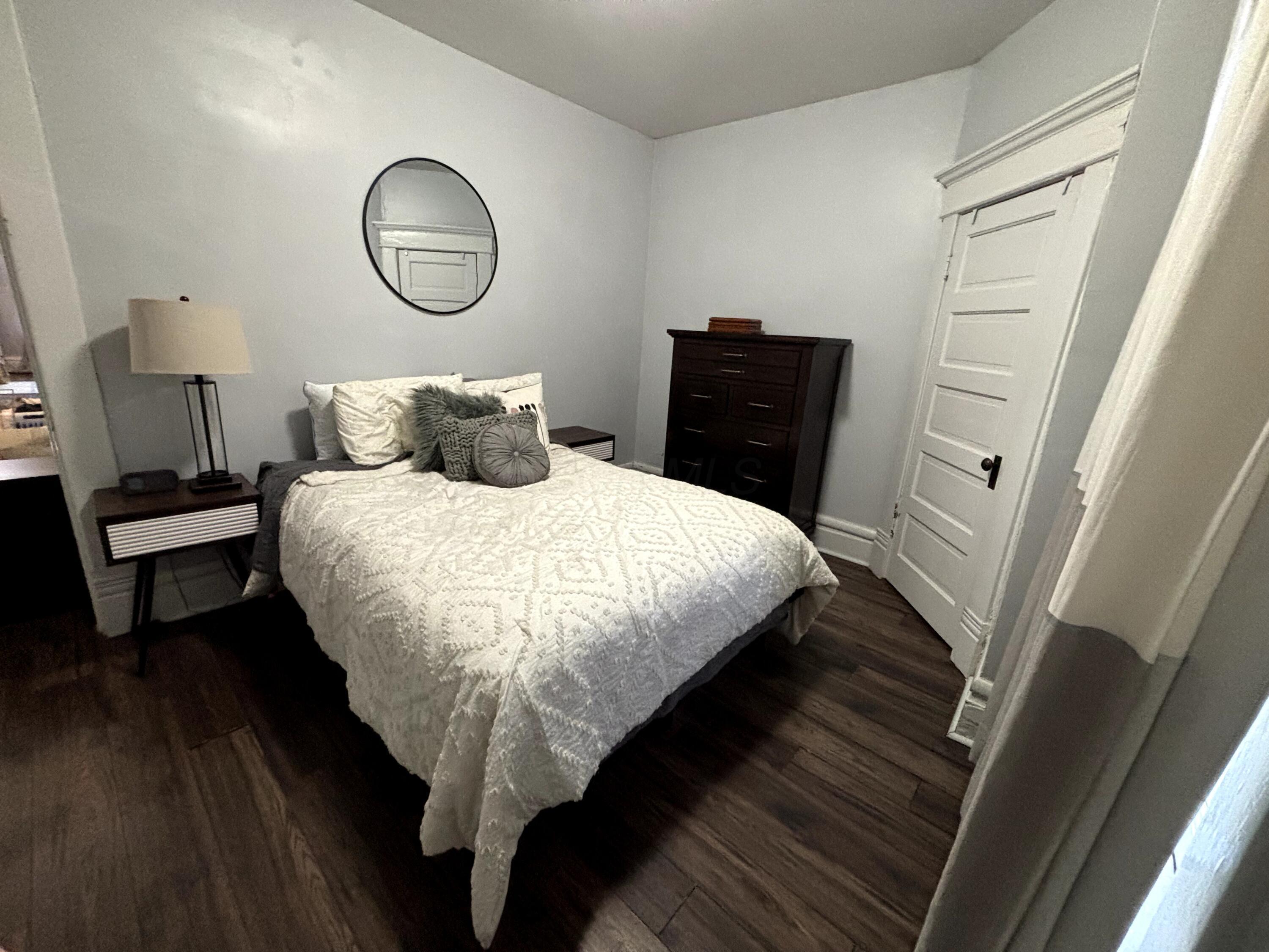 256 W Hubbard Avenue Property Photo 12