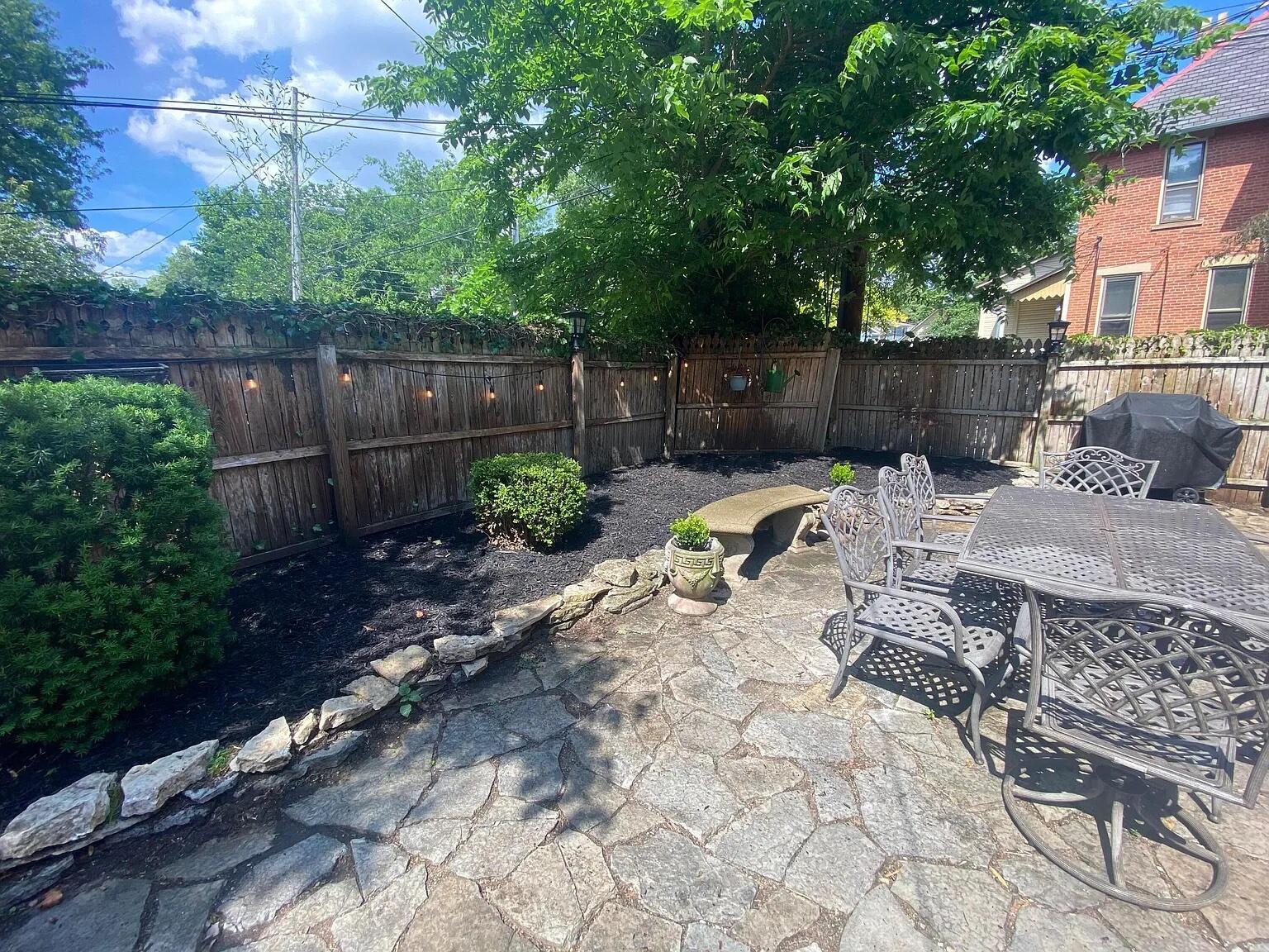 256 W Hubbard Avenue Property Photo 13