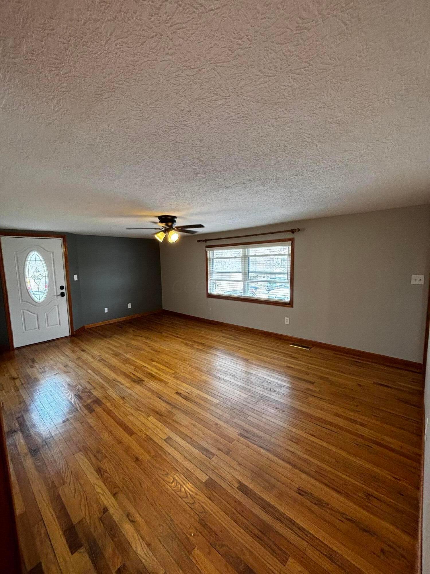 4010 Sycamore Lane Property Photo 5