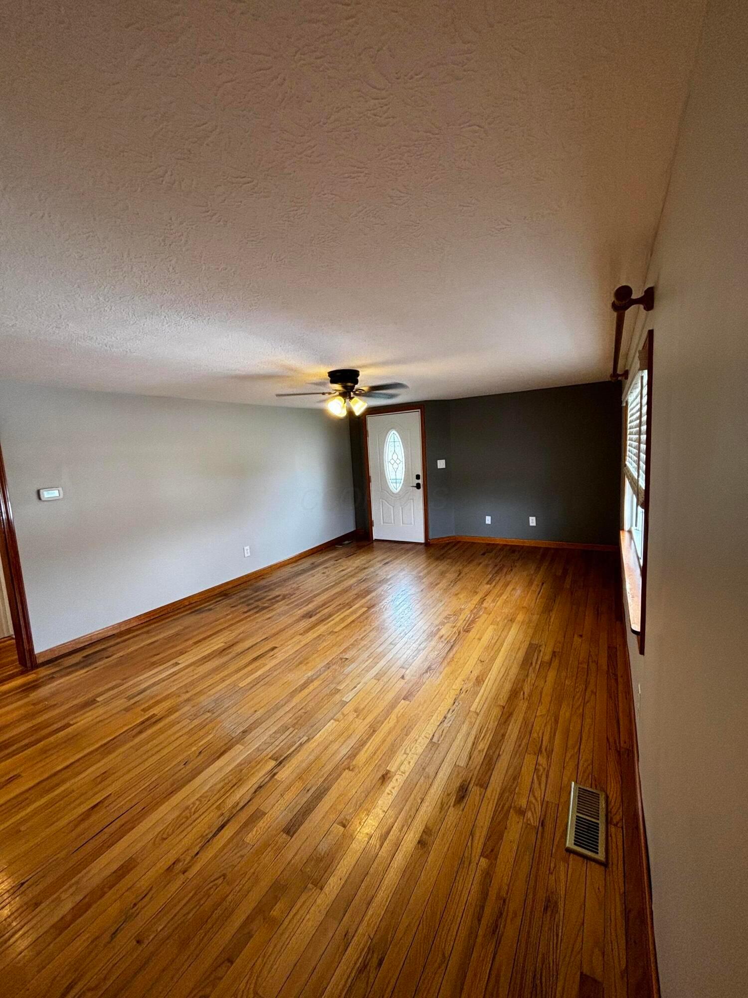 4010 Sycamore Lane Property Photo 6