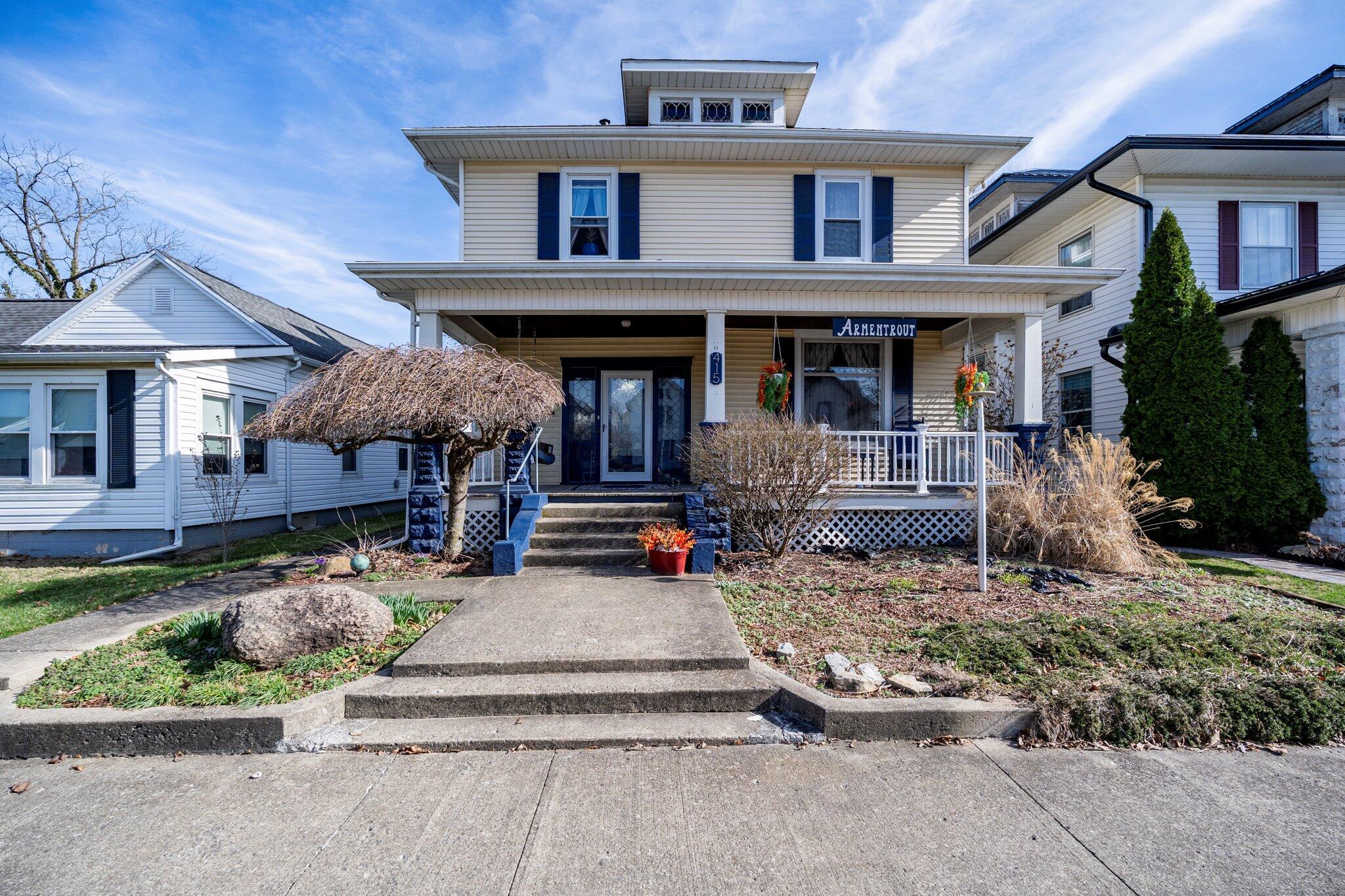 415 E Temple Street Property Photo