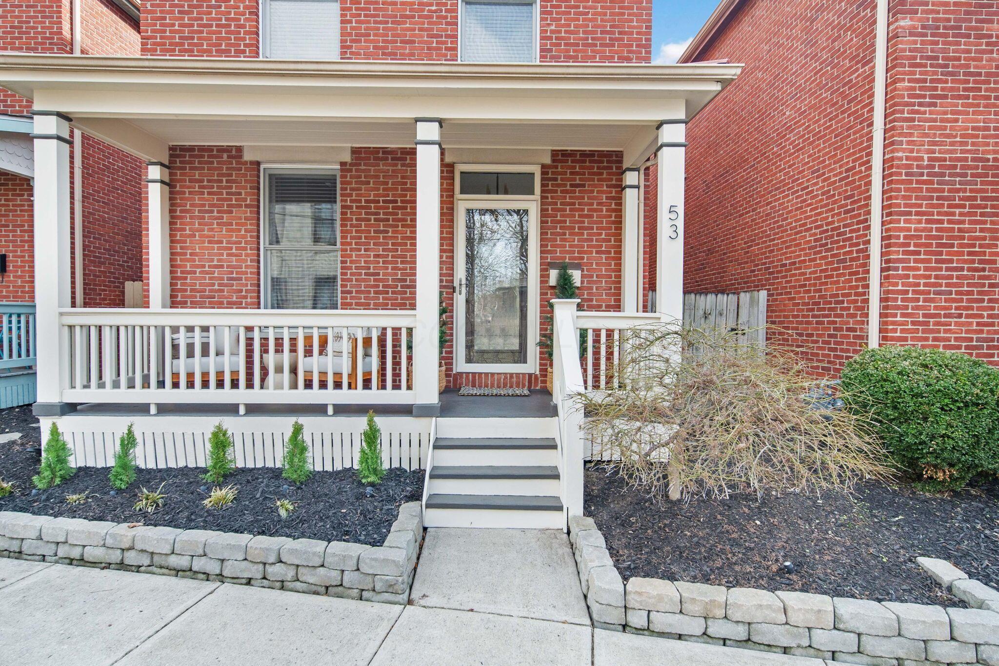 53 E Prescott Street Property Photo 3